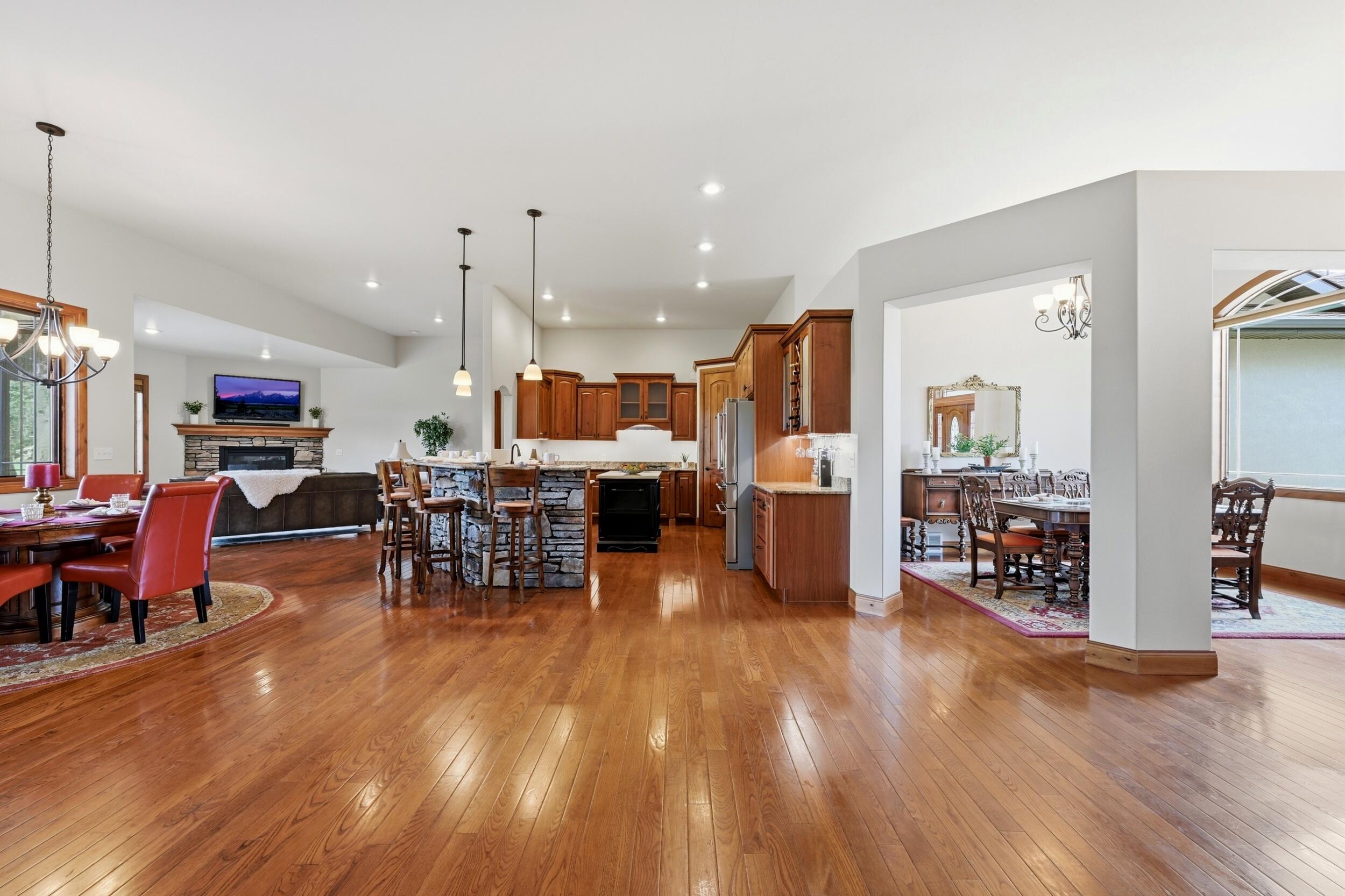 61 Canyon View Drive