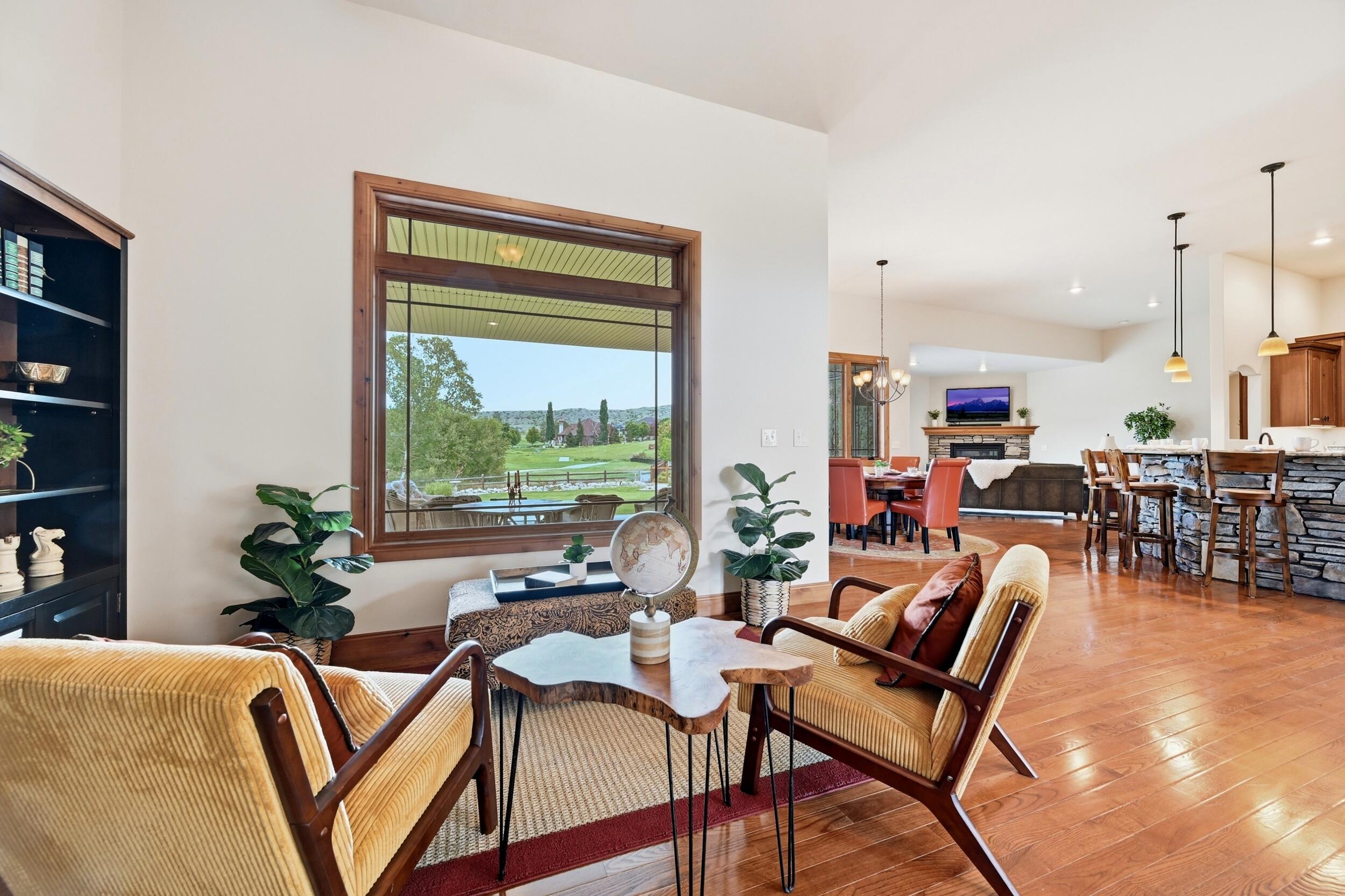 61 Canyon View Drive