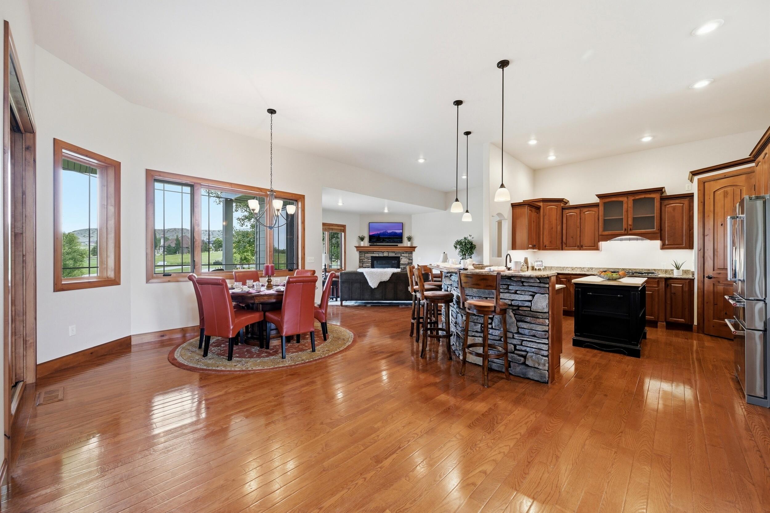 61 Canyon View Drive