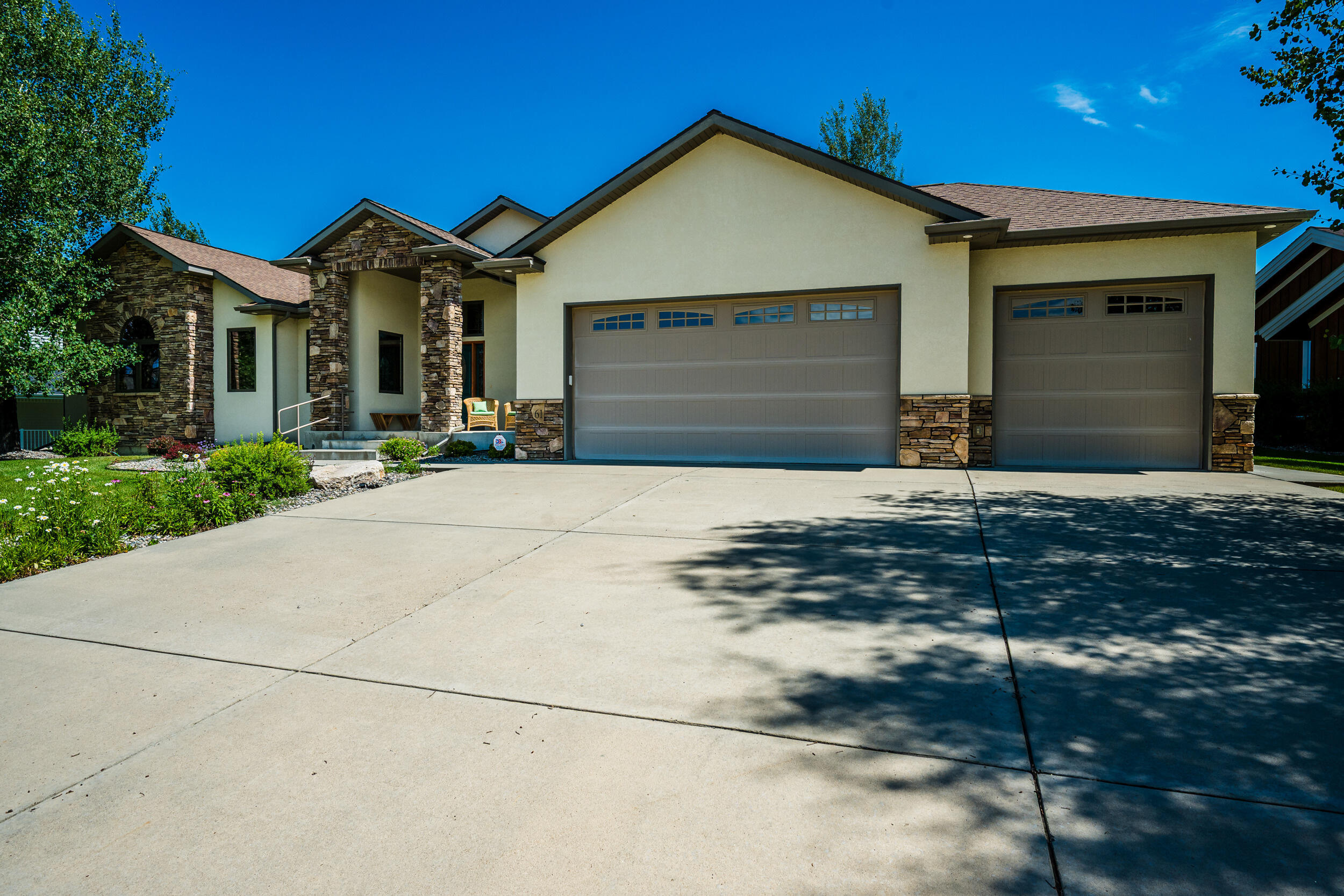 61 Canyon View Drive