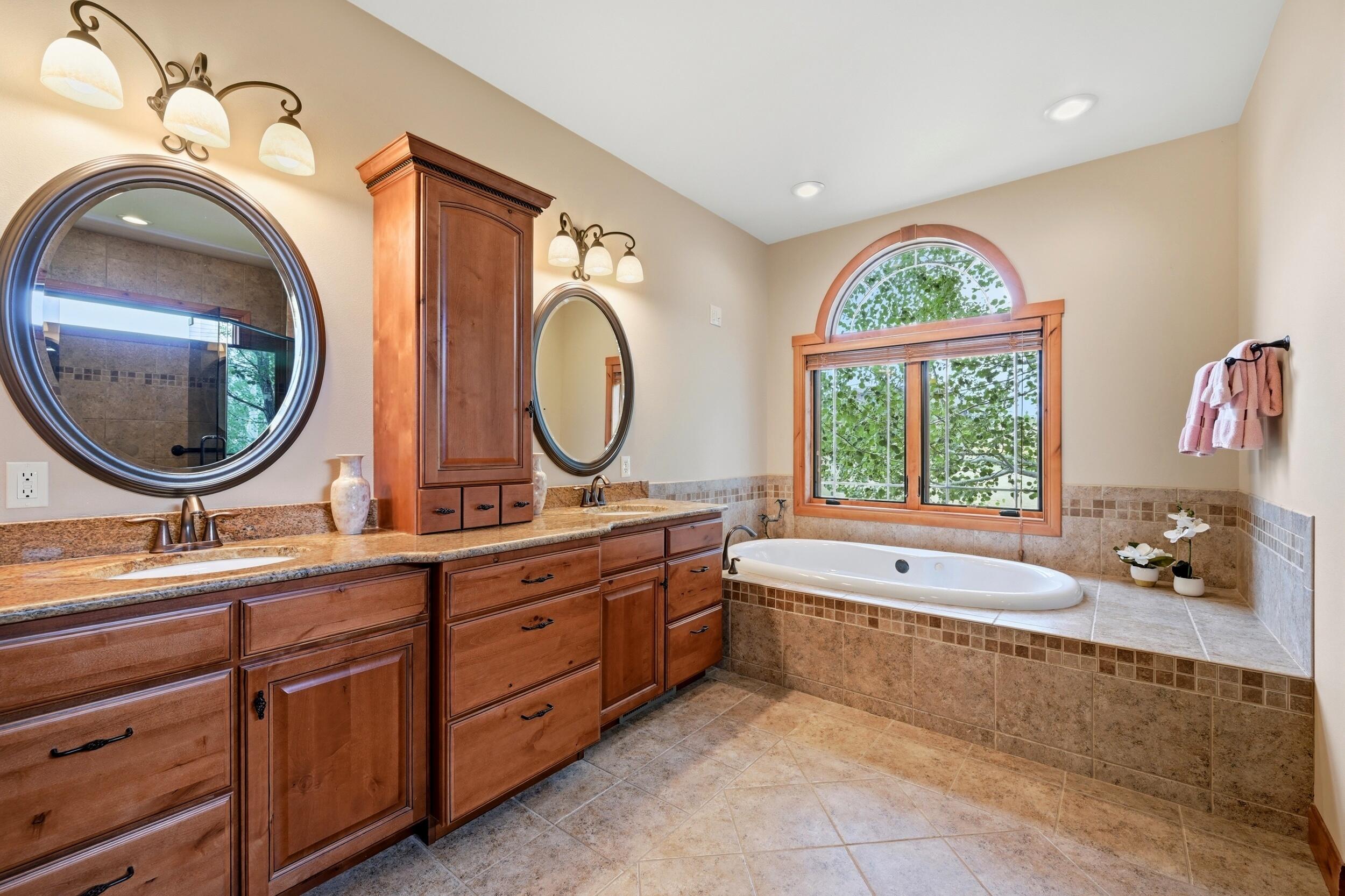 61 Canyon View Drive