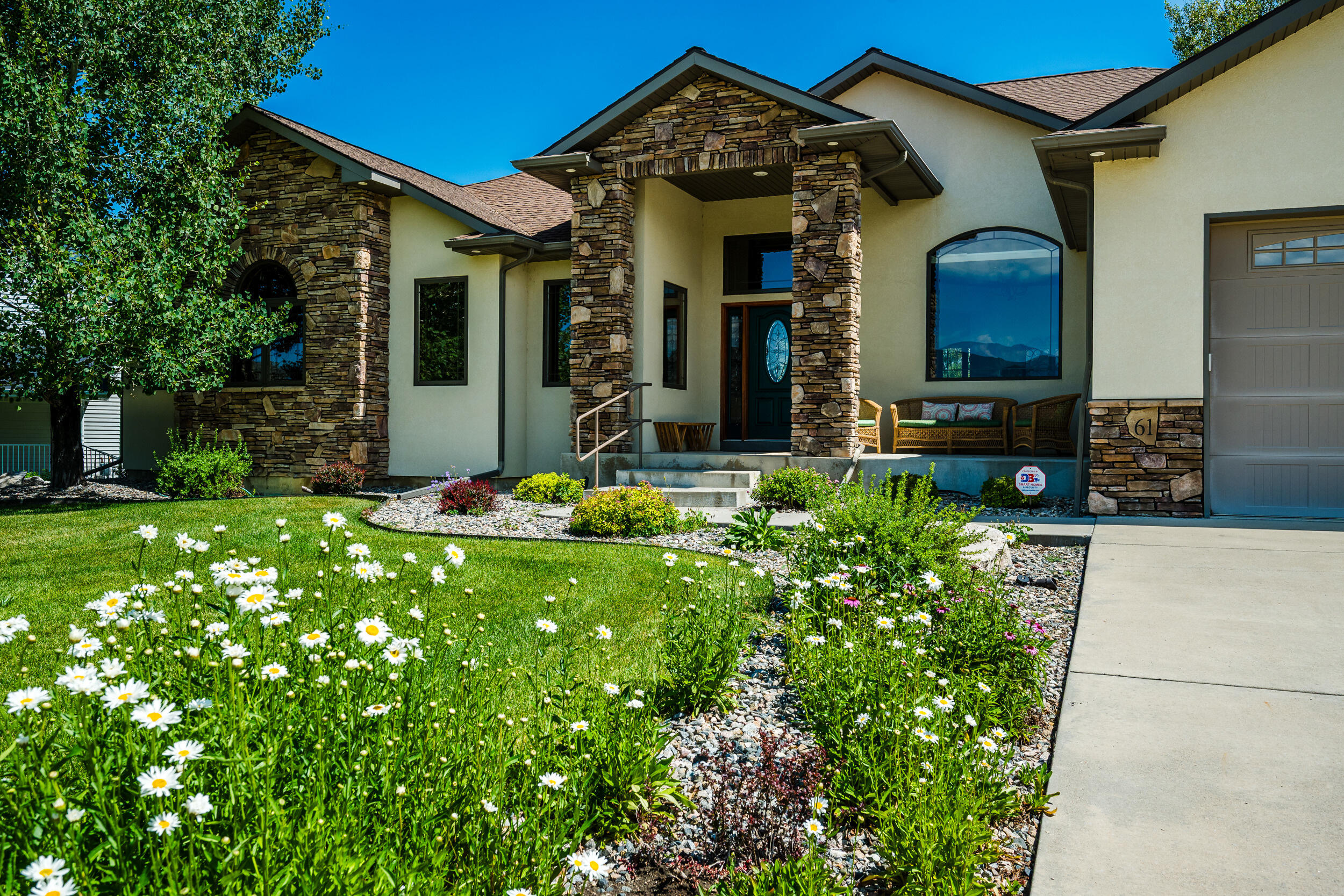 61 Canyon View Drive