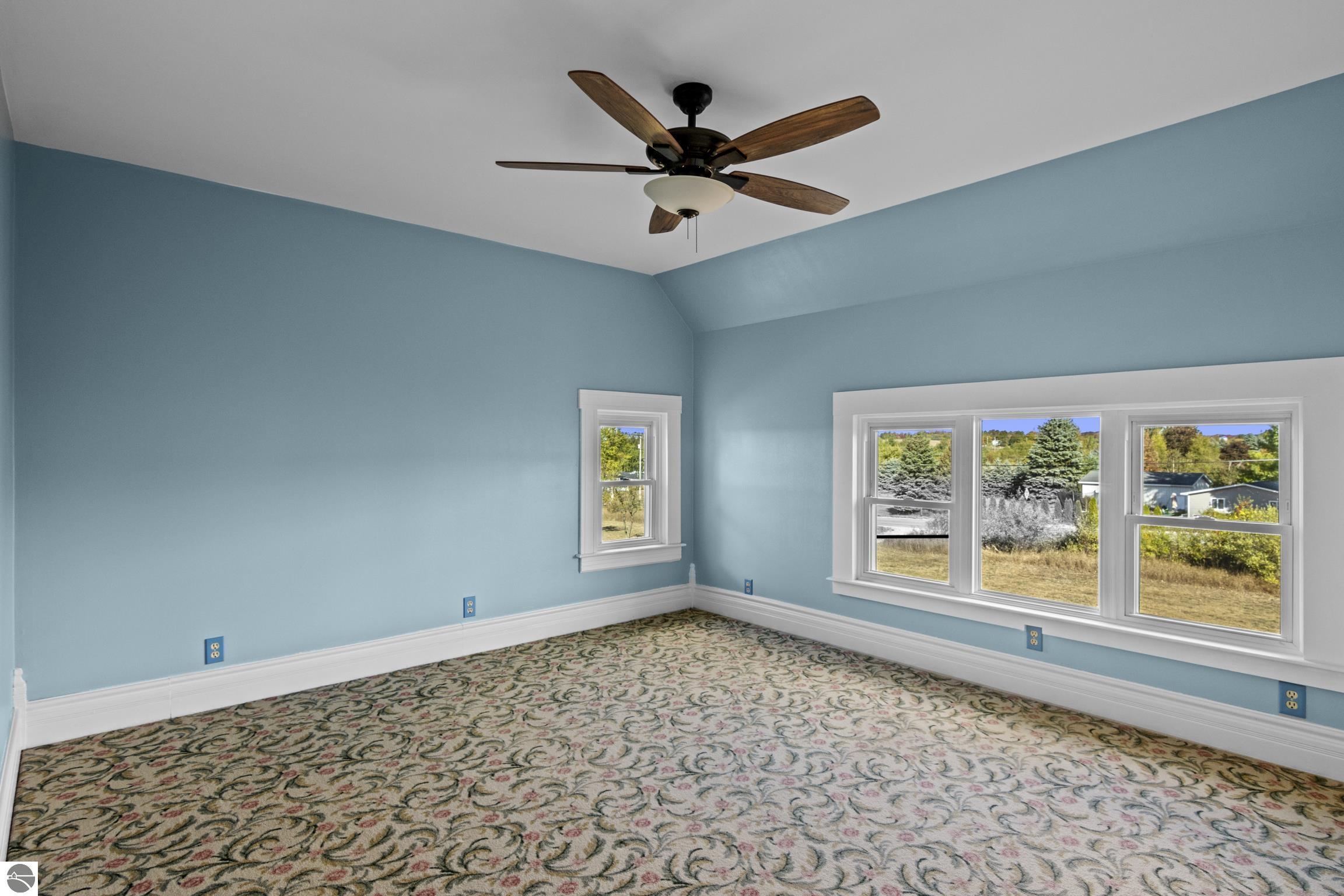 9304 S Lake Leelanau