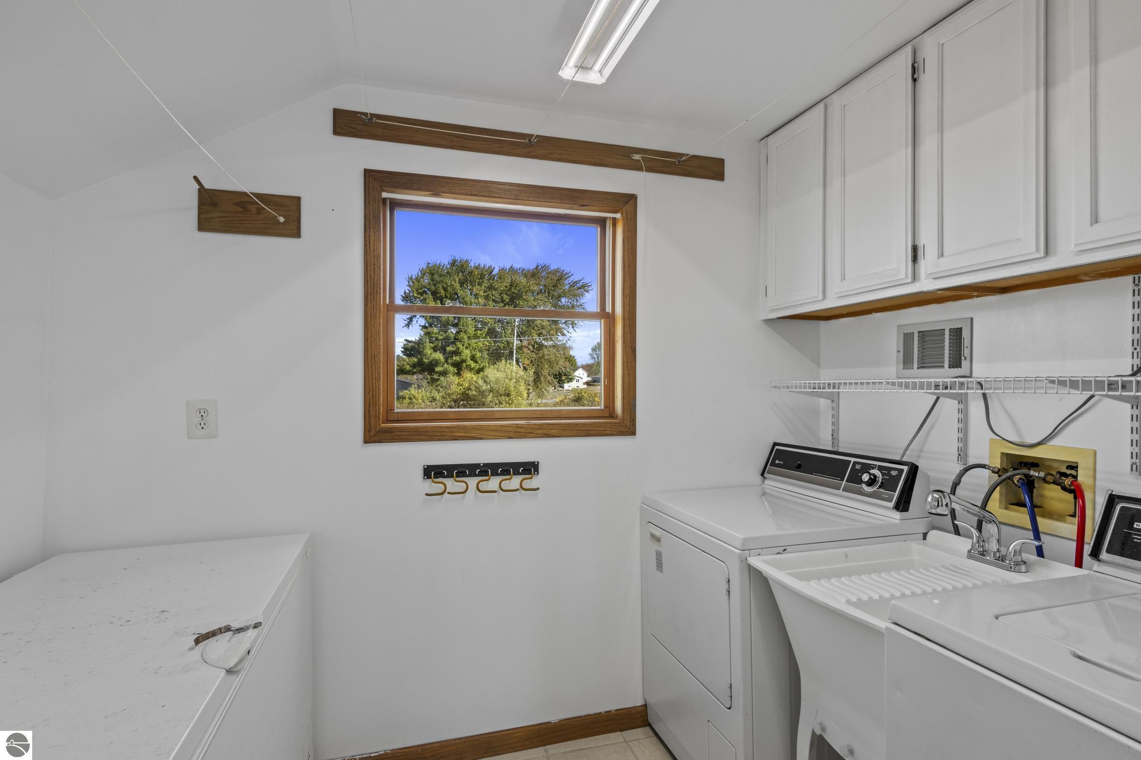 9304 S Lake Leelanau