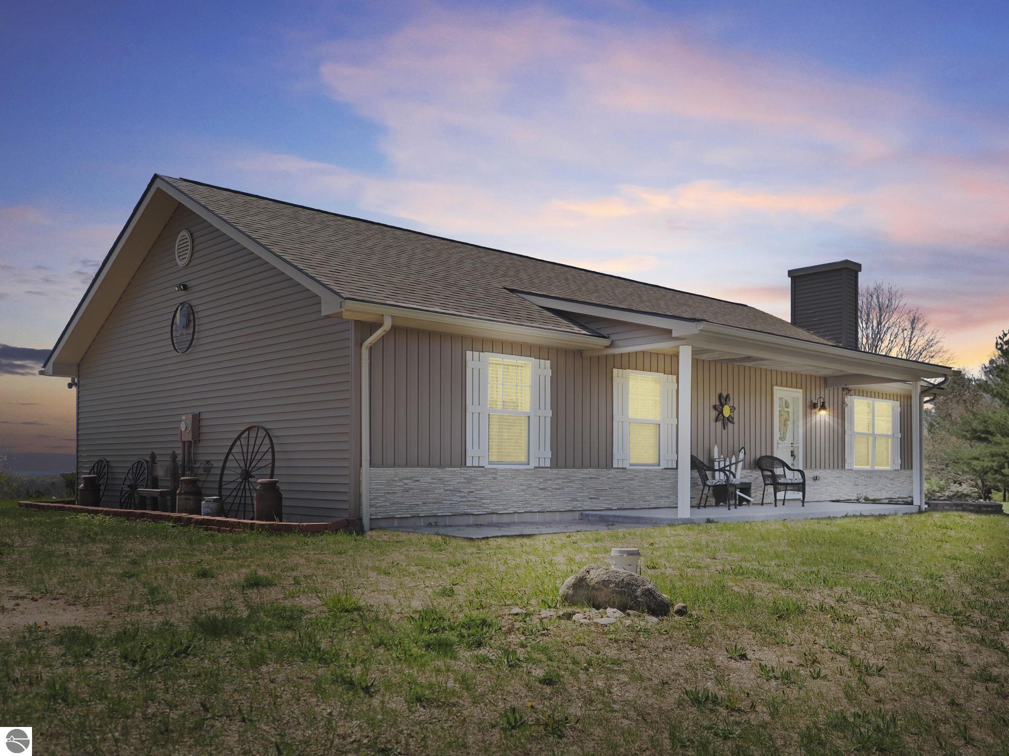 10300 Vista Ridge Drive, Alden