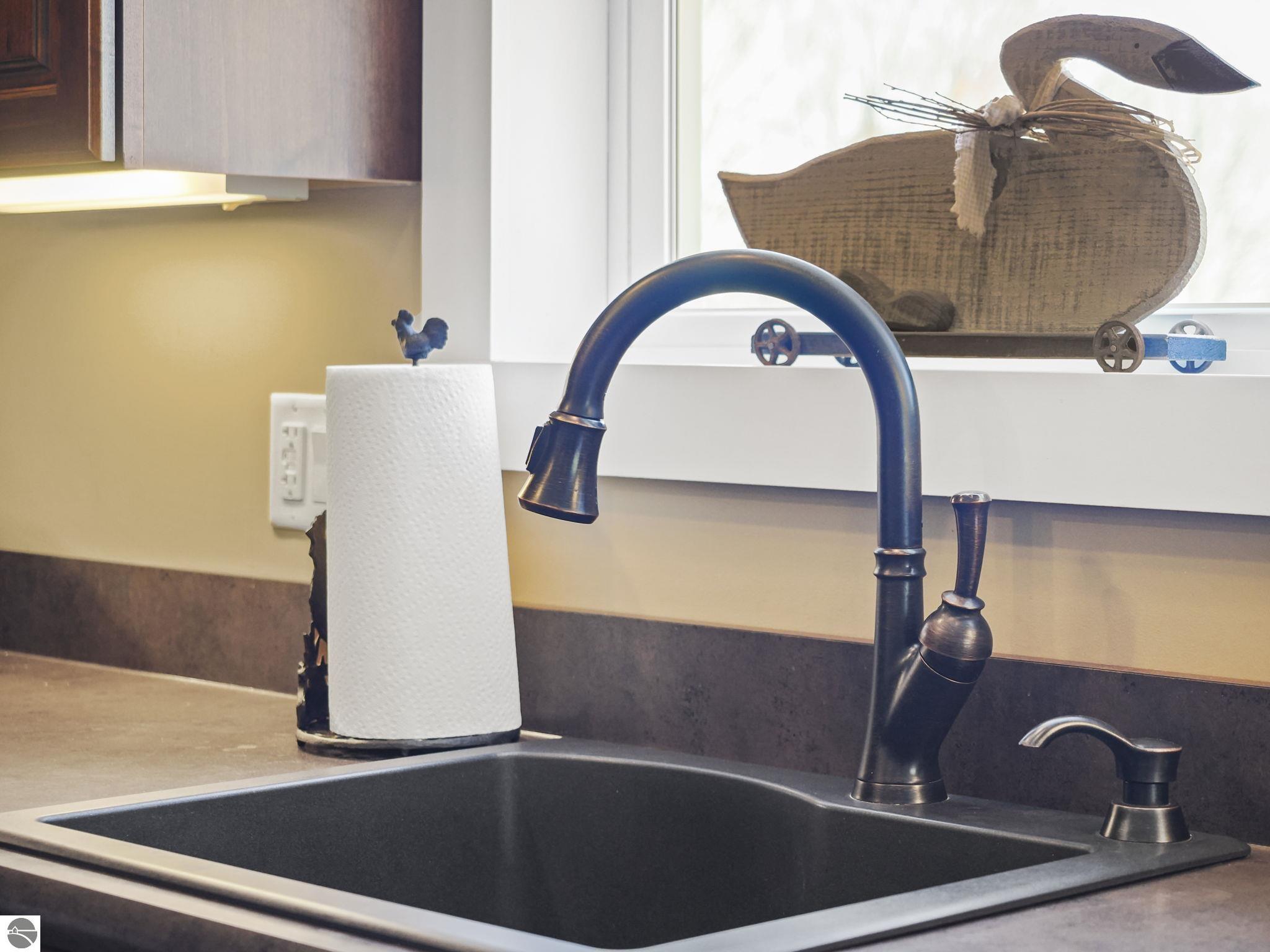 10300 Vista Ridge Drive, Alden