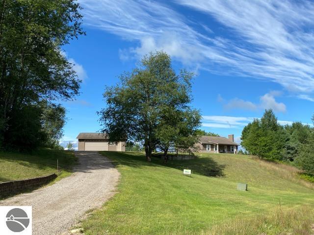 10300 Vista Ridge Drive, Alden