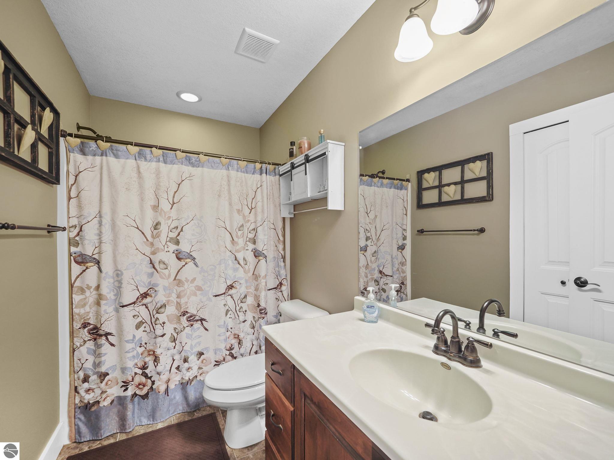 10300 Vista Ridge Drive, Alden