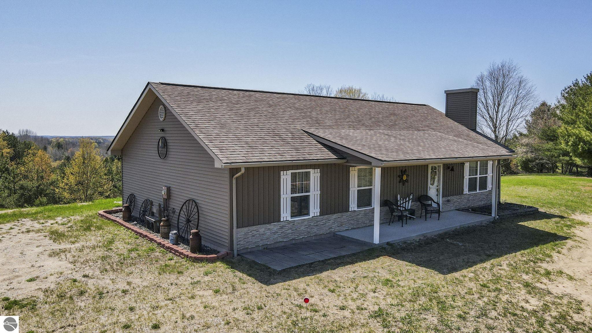 10300 Vista Ridge Drive, Alden