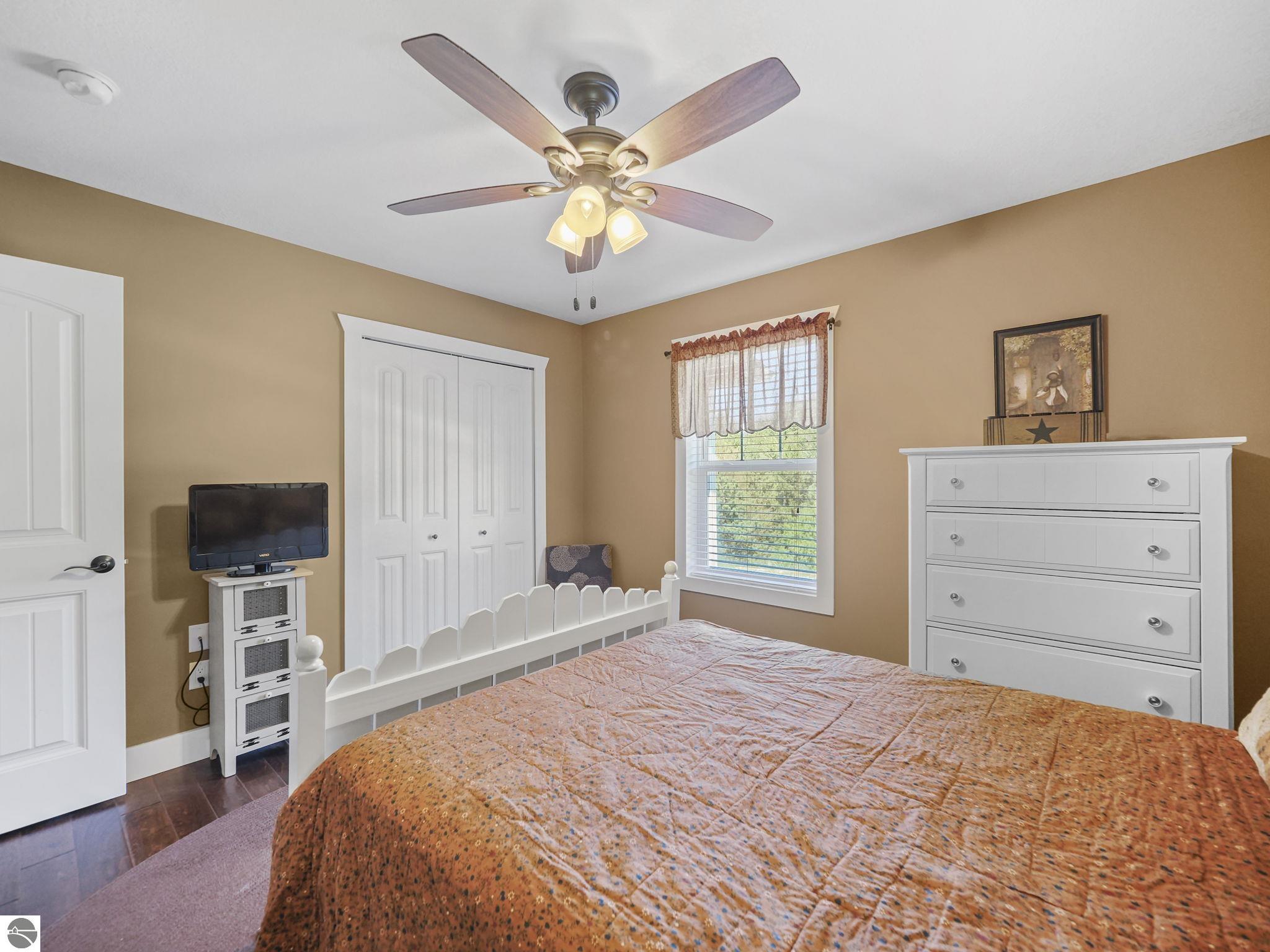 10300 Vista Ridge Drive, Alden