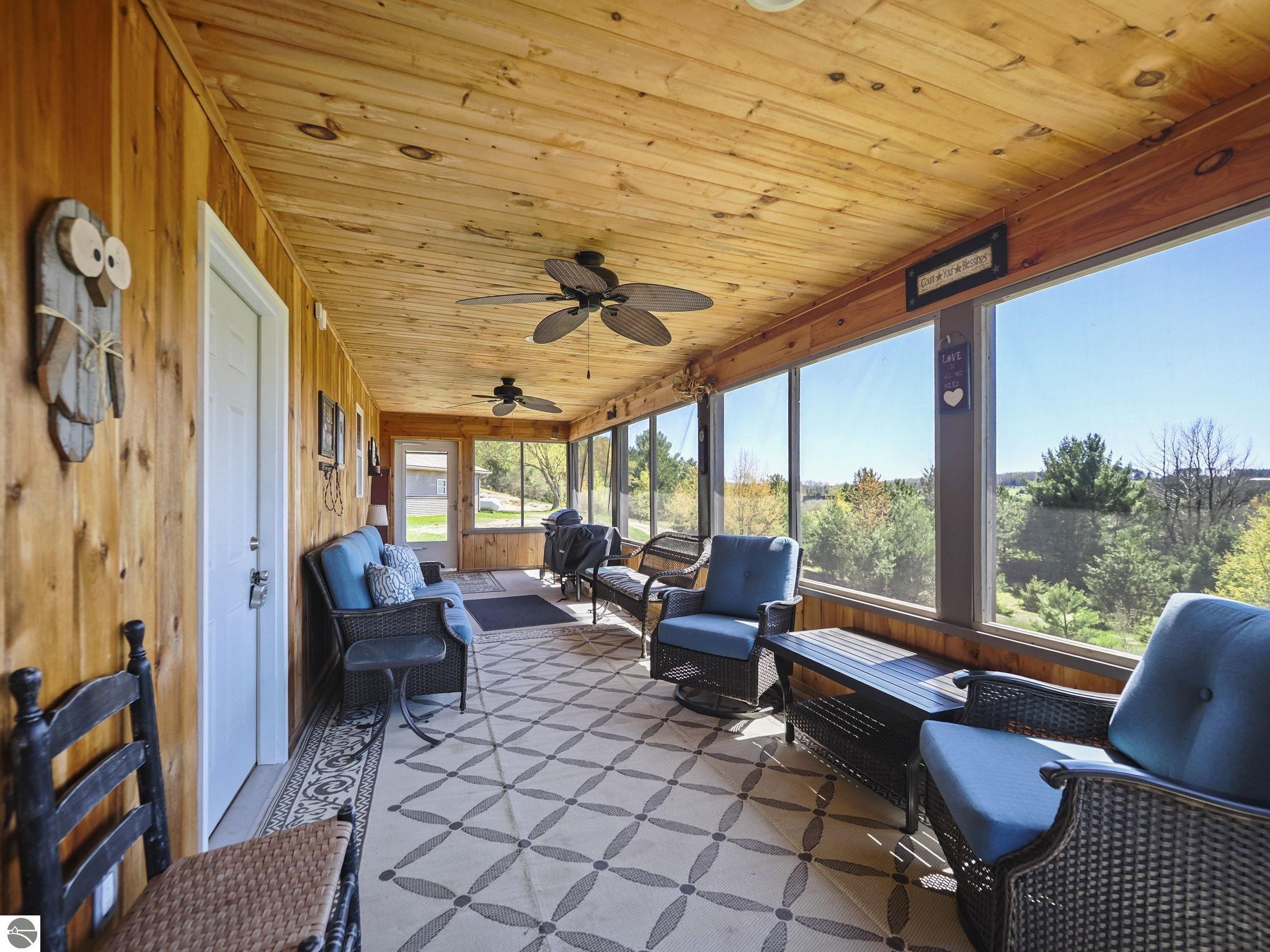 10300 Vista Ridge Drive, Alden