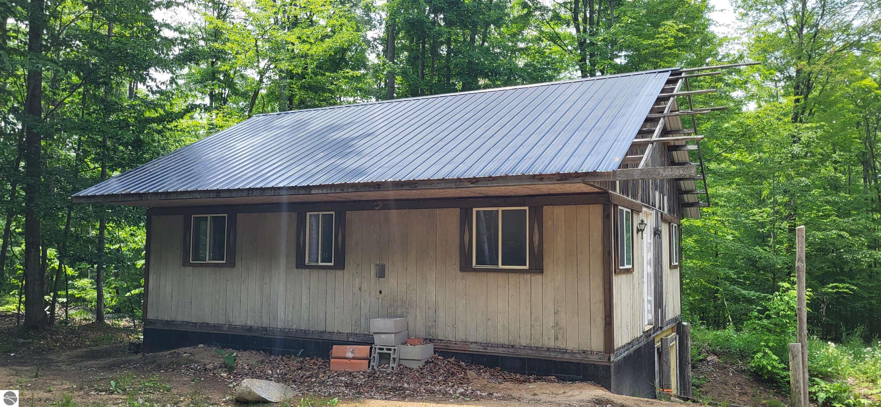 3080 Lewis Road
