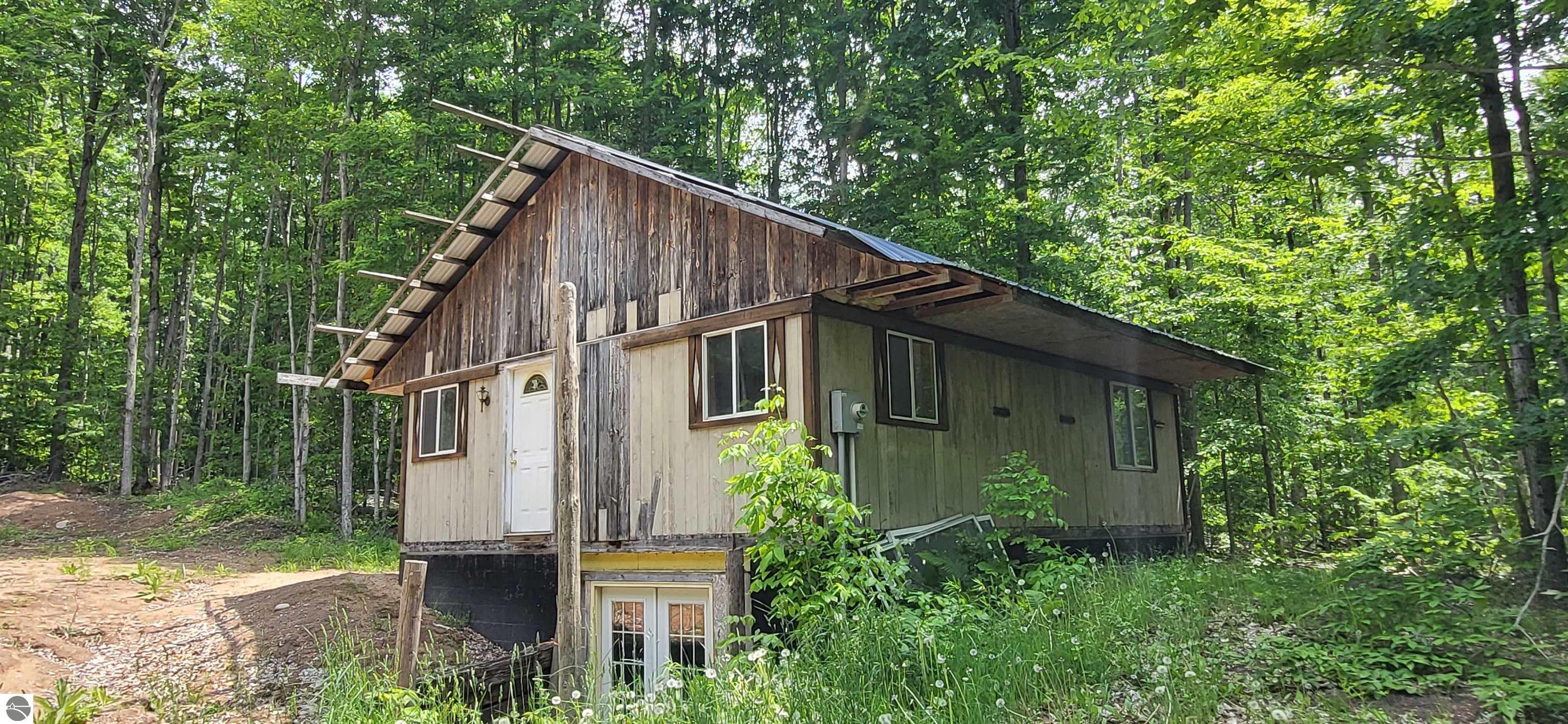3080 Lewis Road