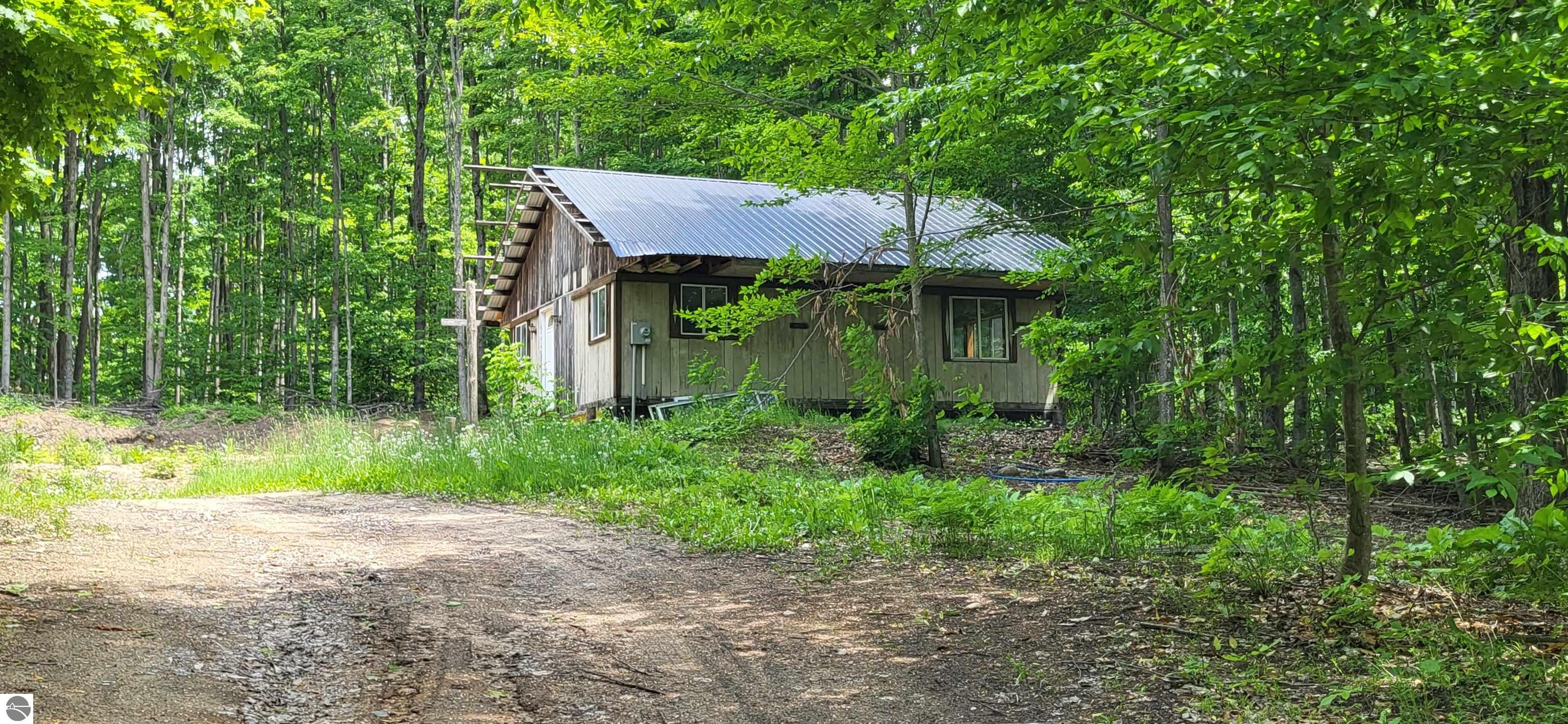 3080 Lewis Road