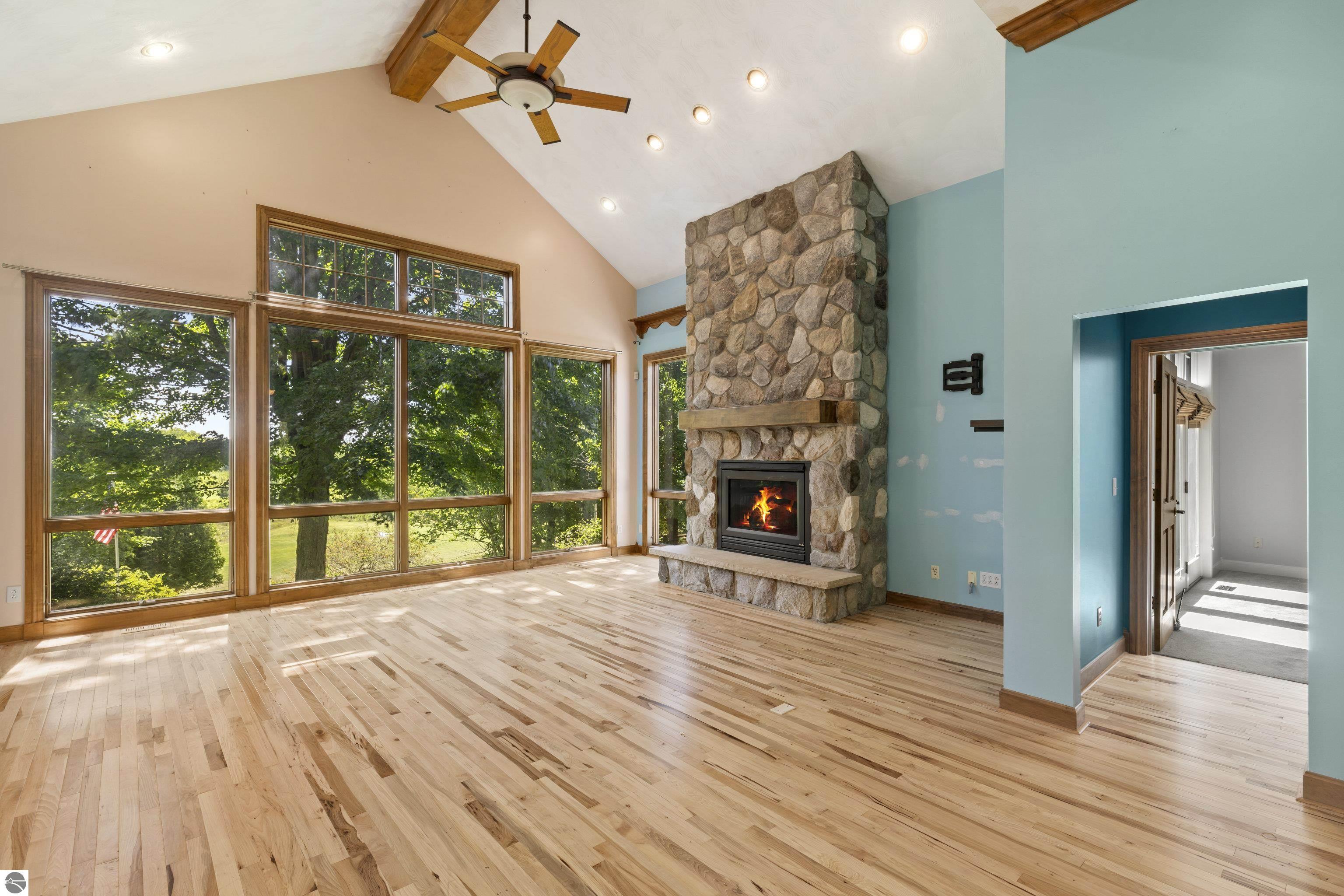 11775 Golfview Drive