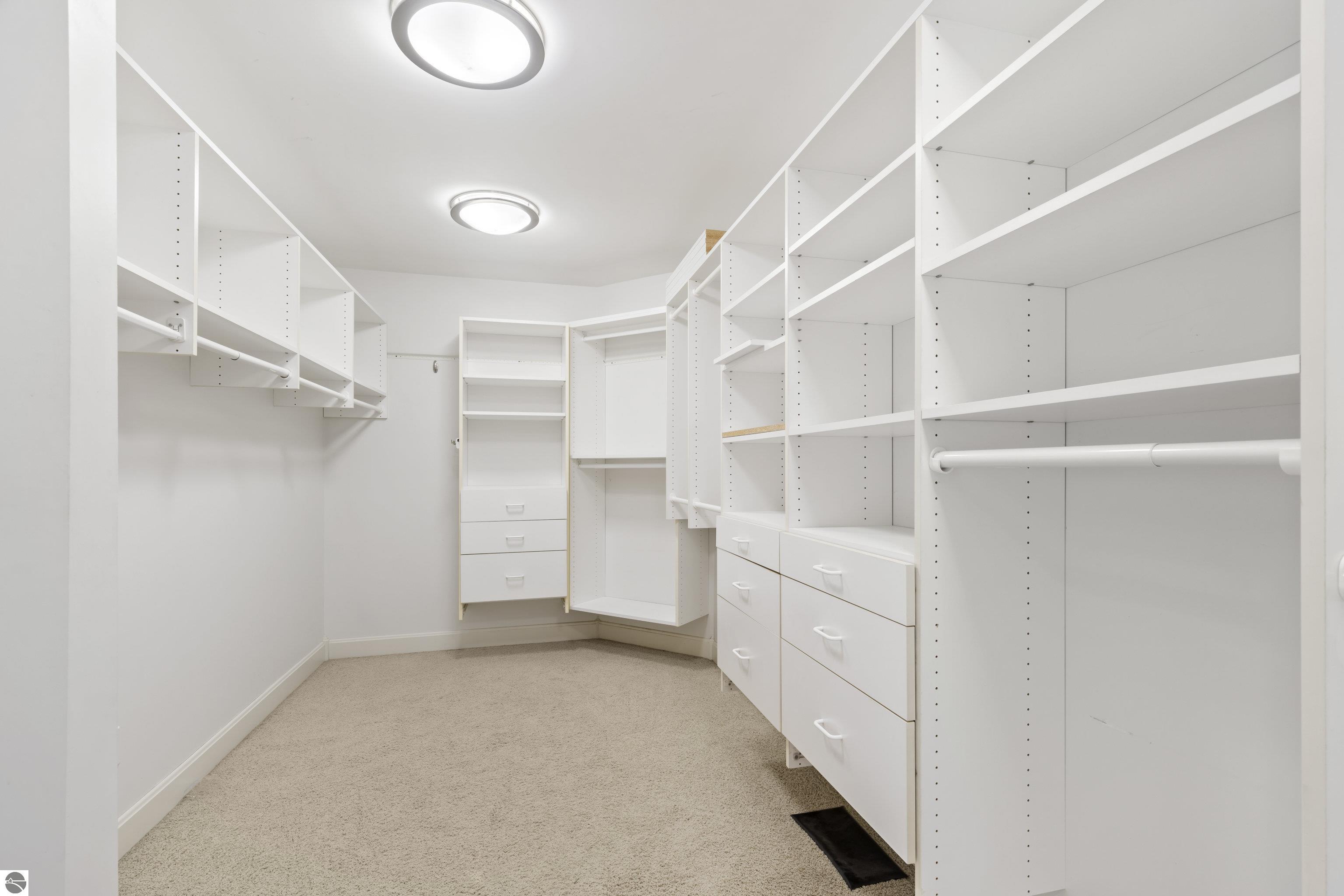 11775 Golfview Drive