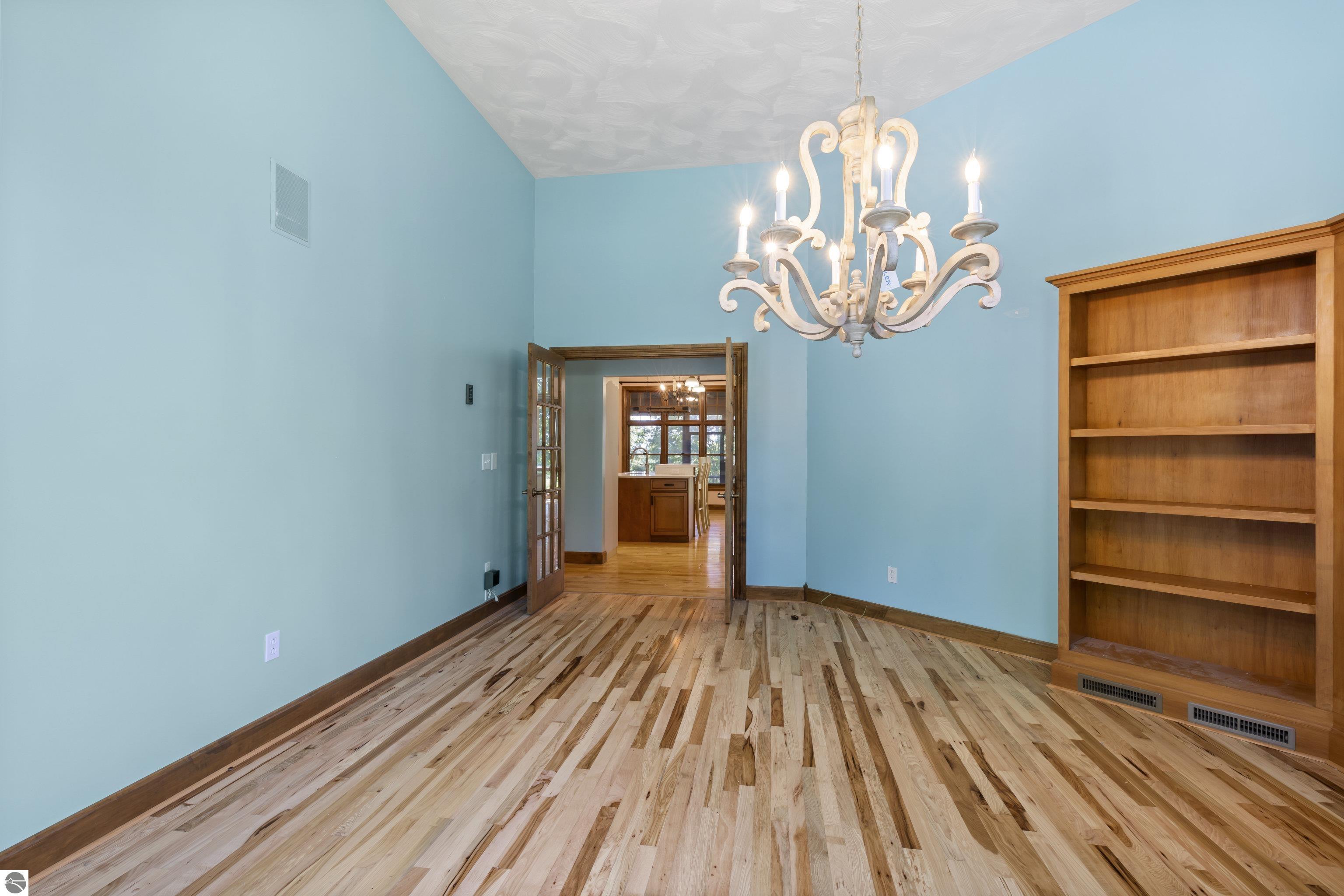 11775 Golfview Drive