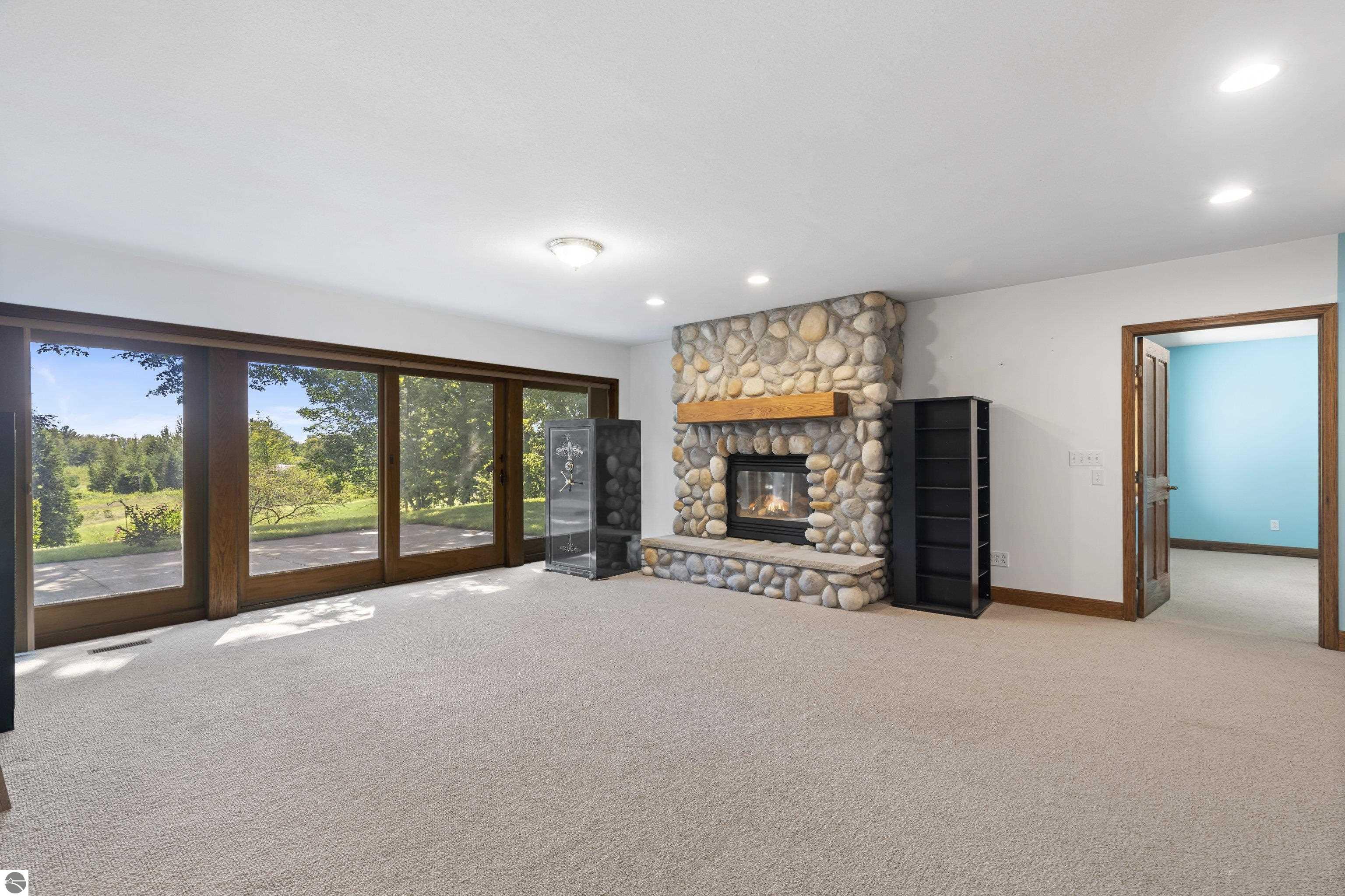 11775 Golfview Drive