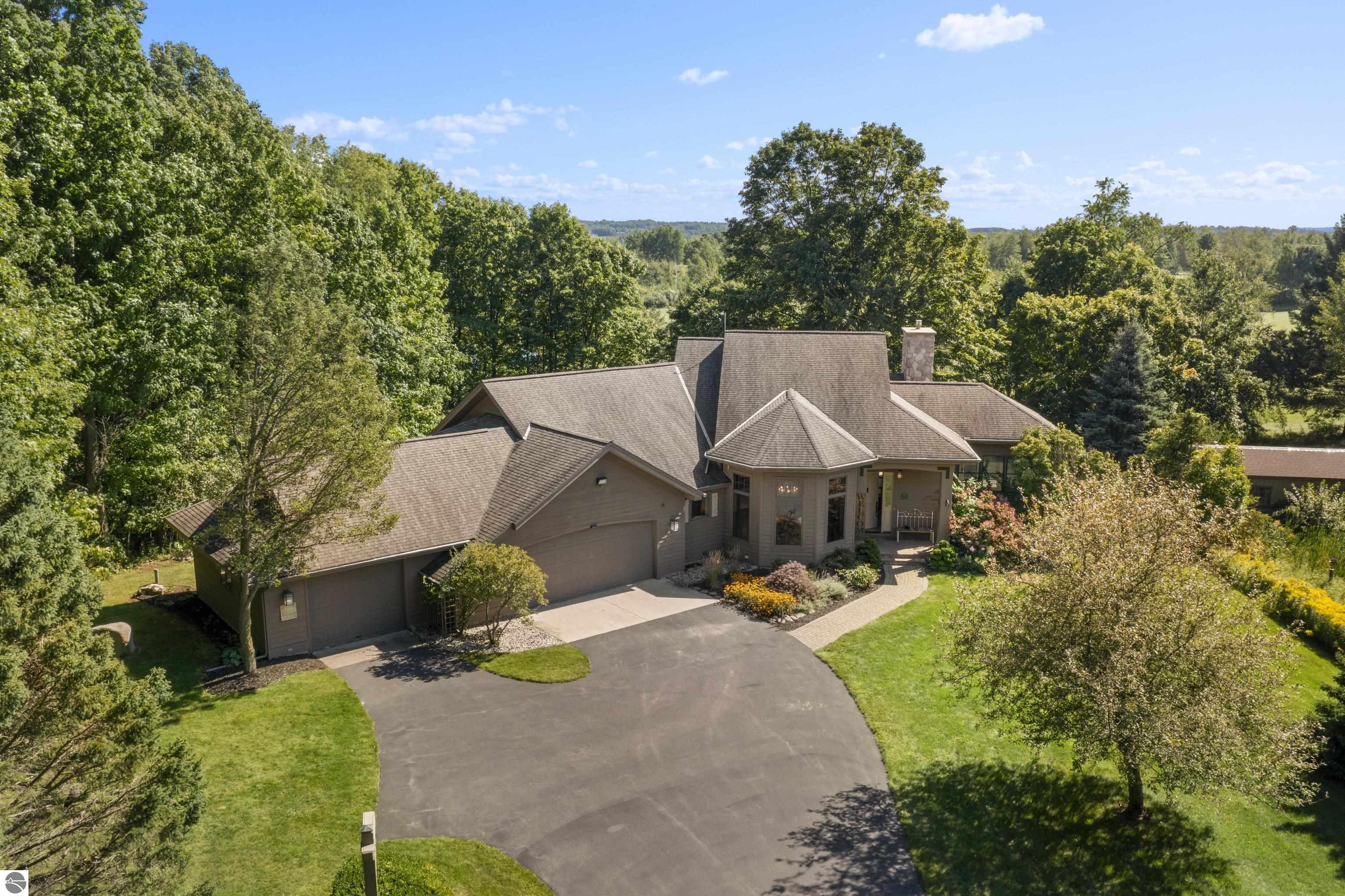 11775 Golfview Drive