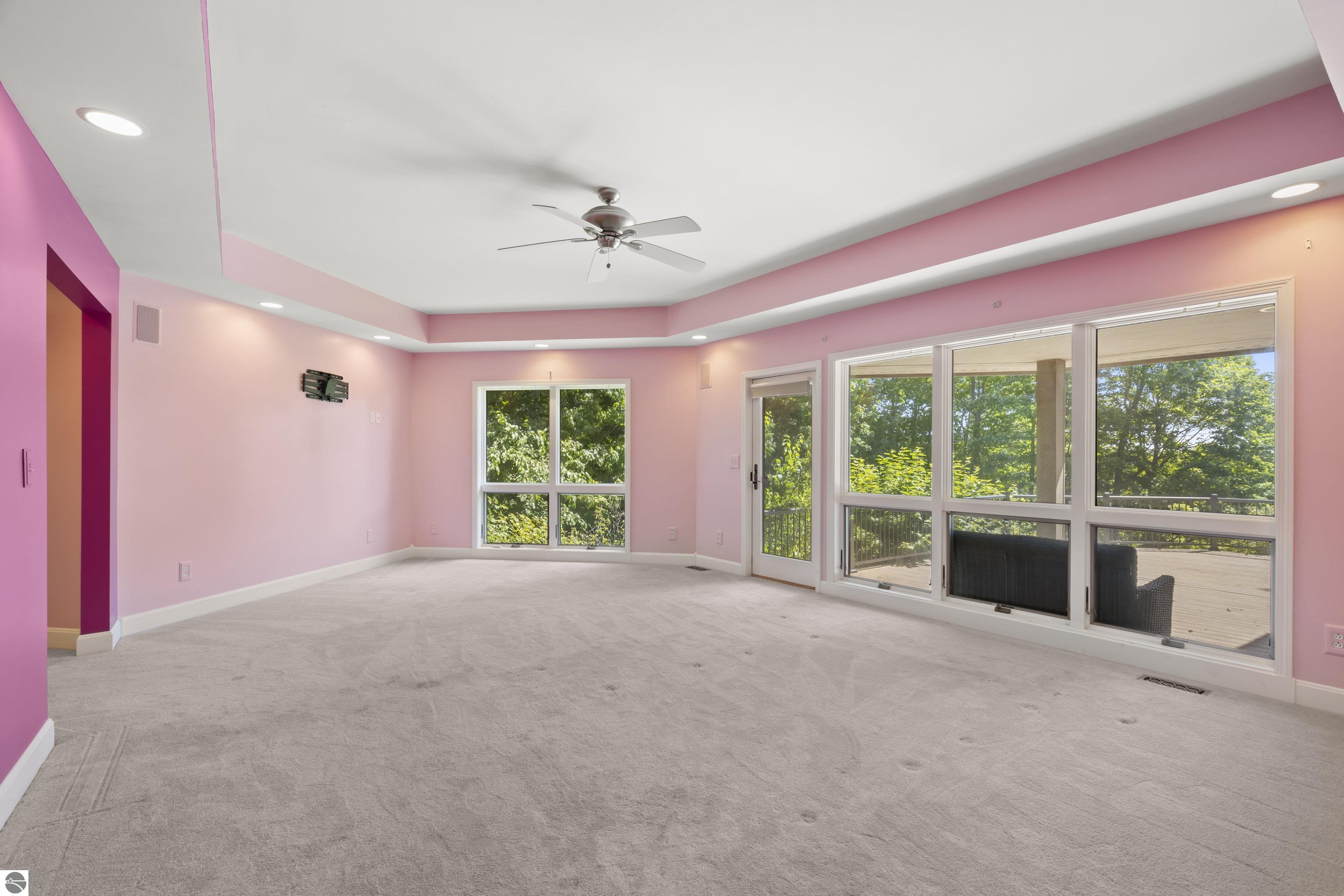 11775 Golfview Drive