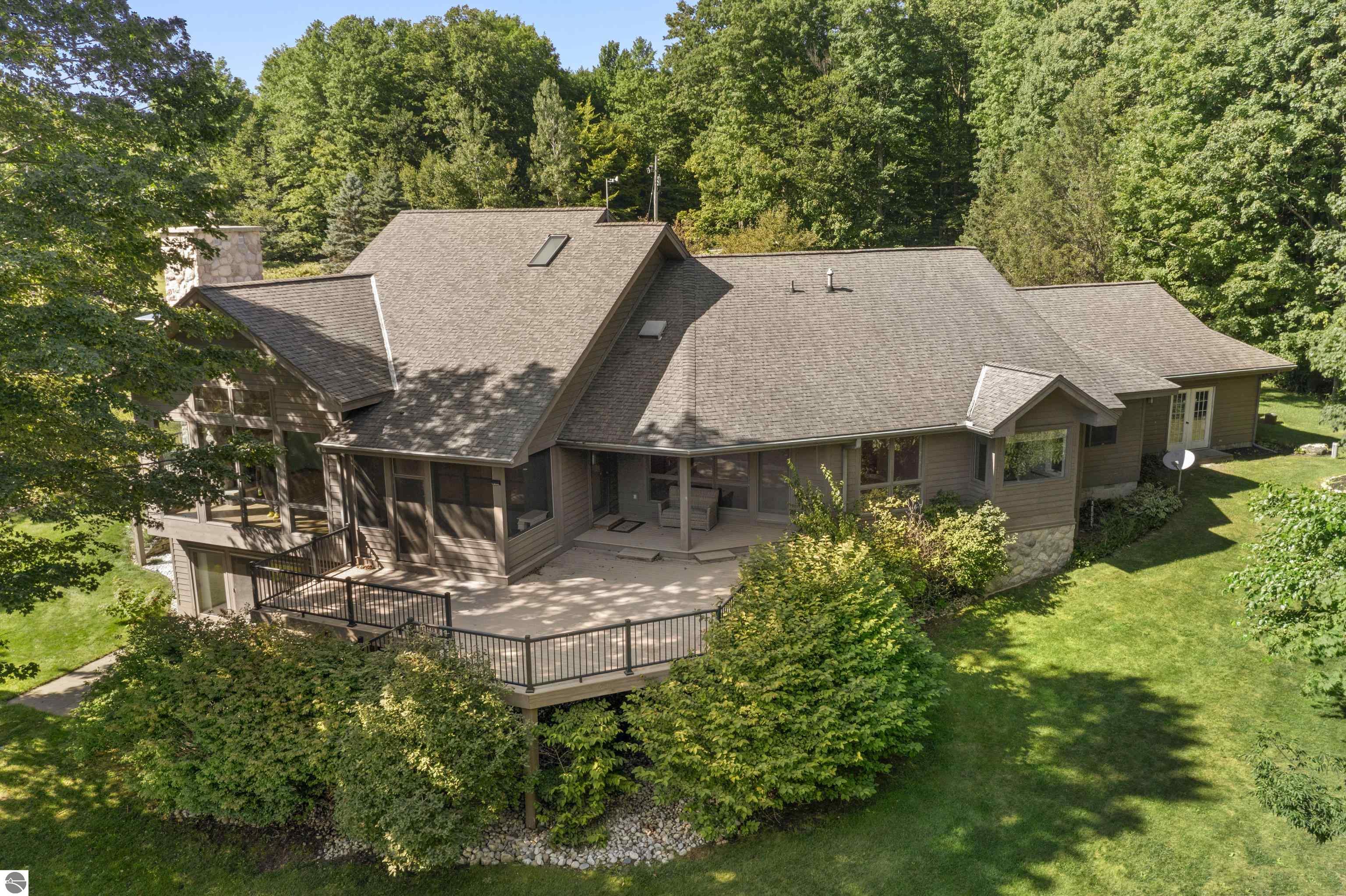 11775 Golfview Drive