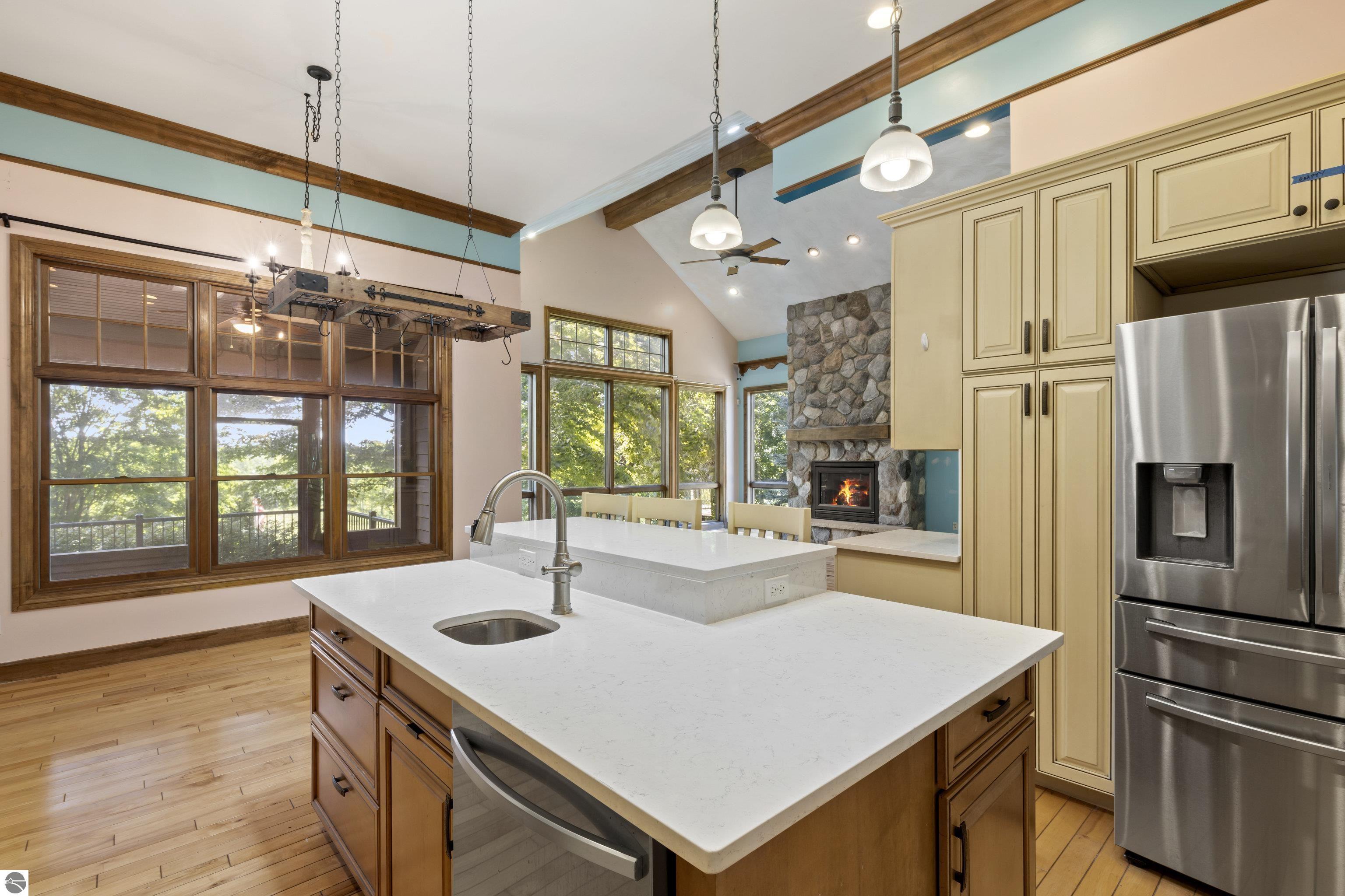 11775 Golfview Drive