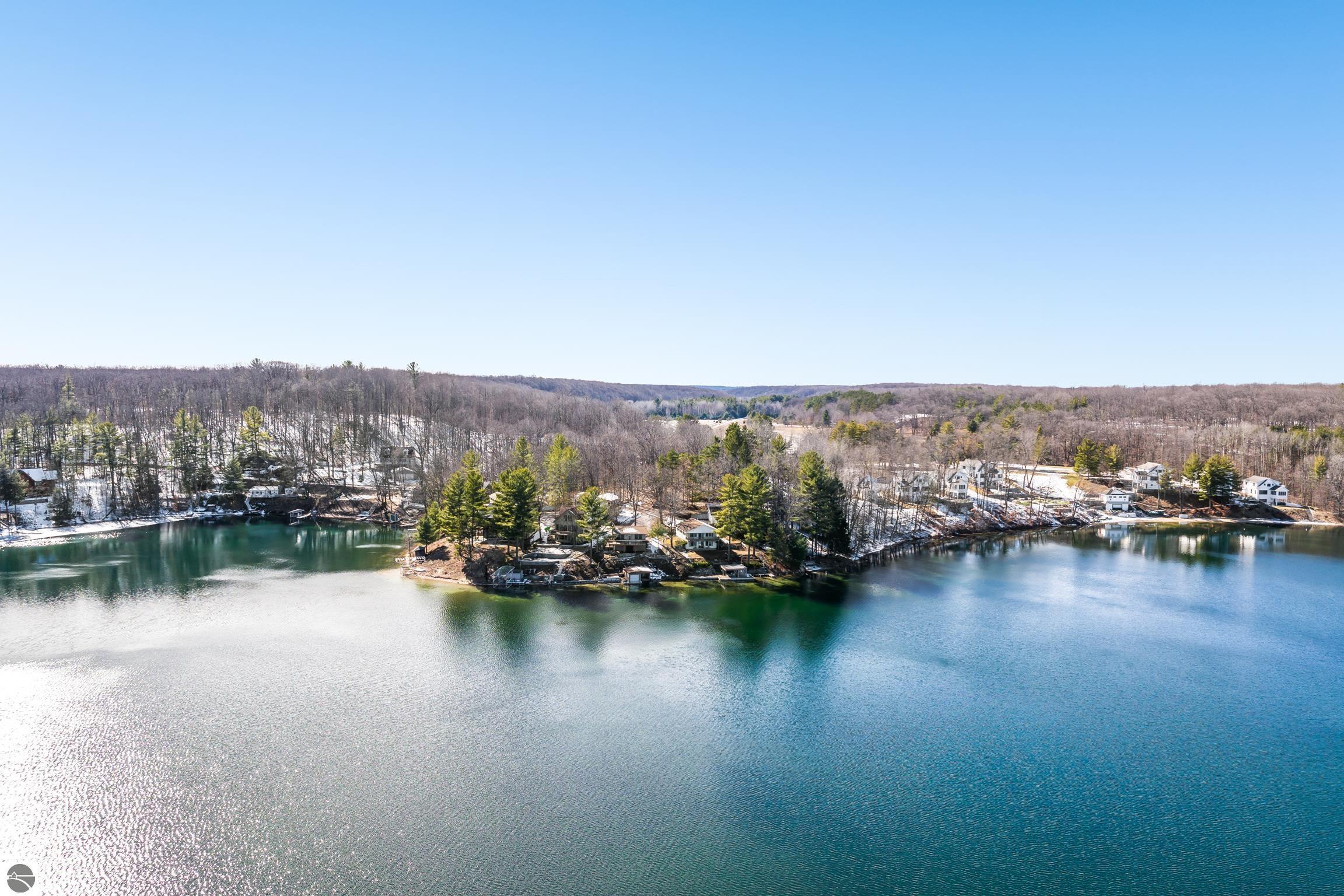 1877 Pinehurst Trail