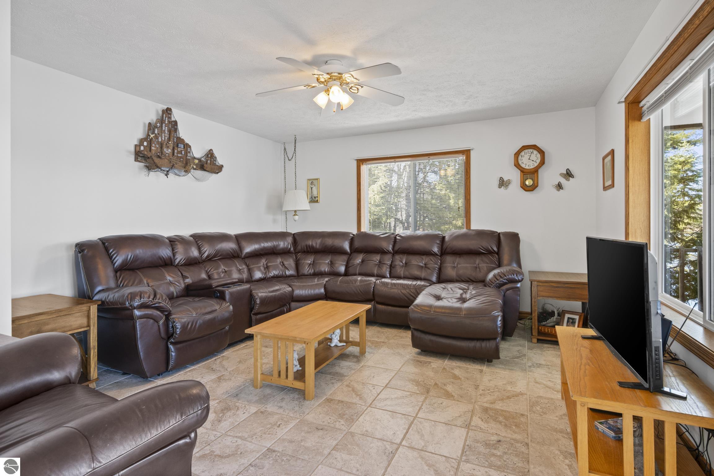 1877 Pinehurst Trail