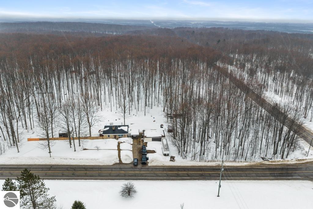7939 NE Co Road 571