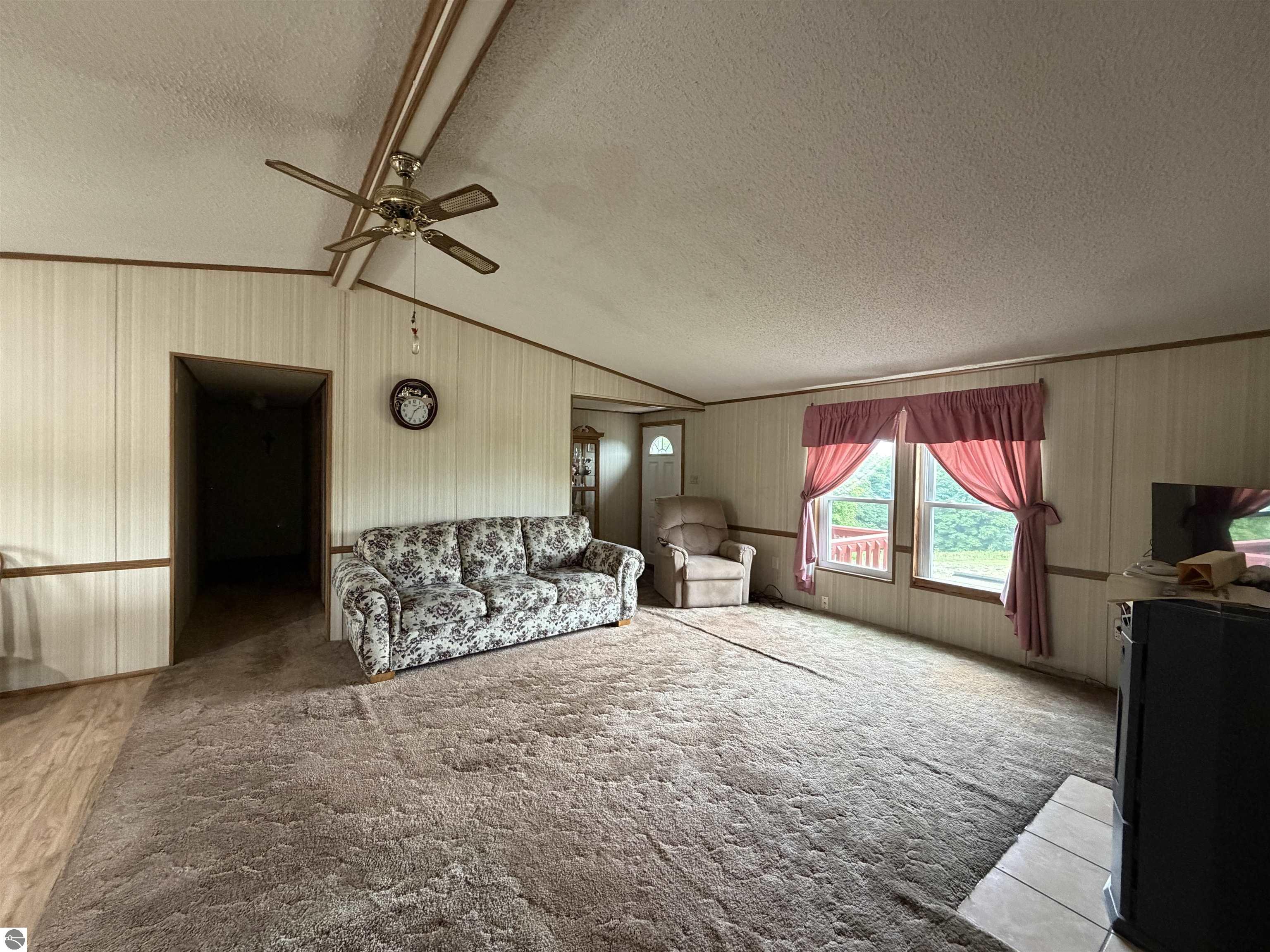 2324 Krumlauf Road