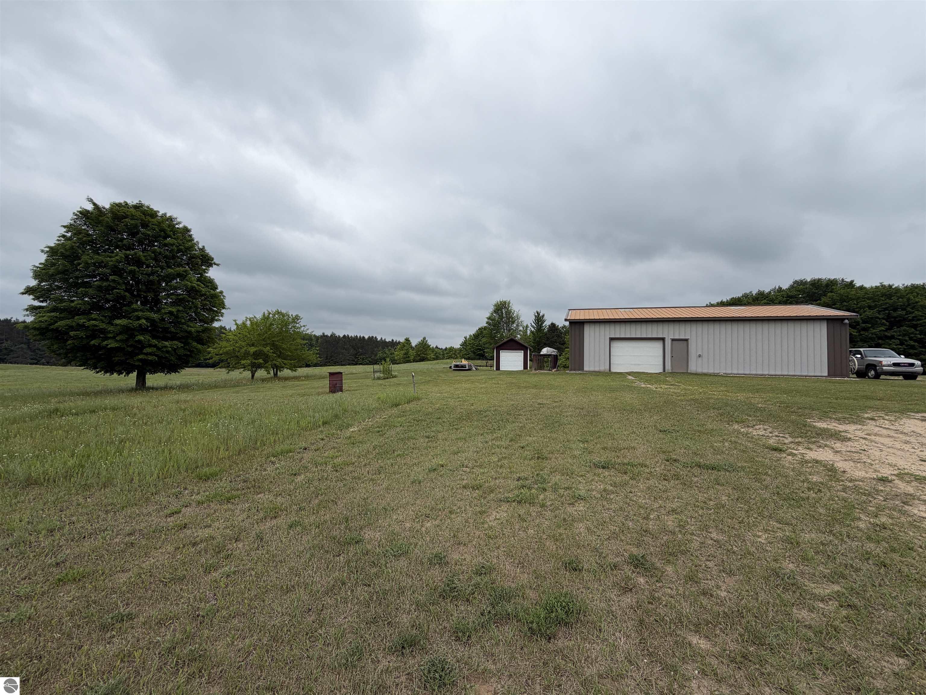 2324 Krumlauf Road