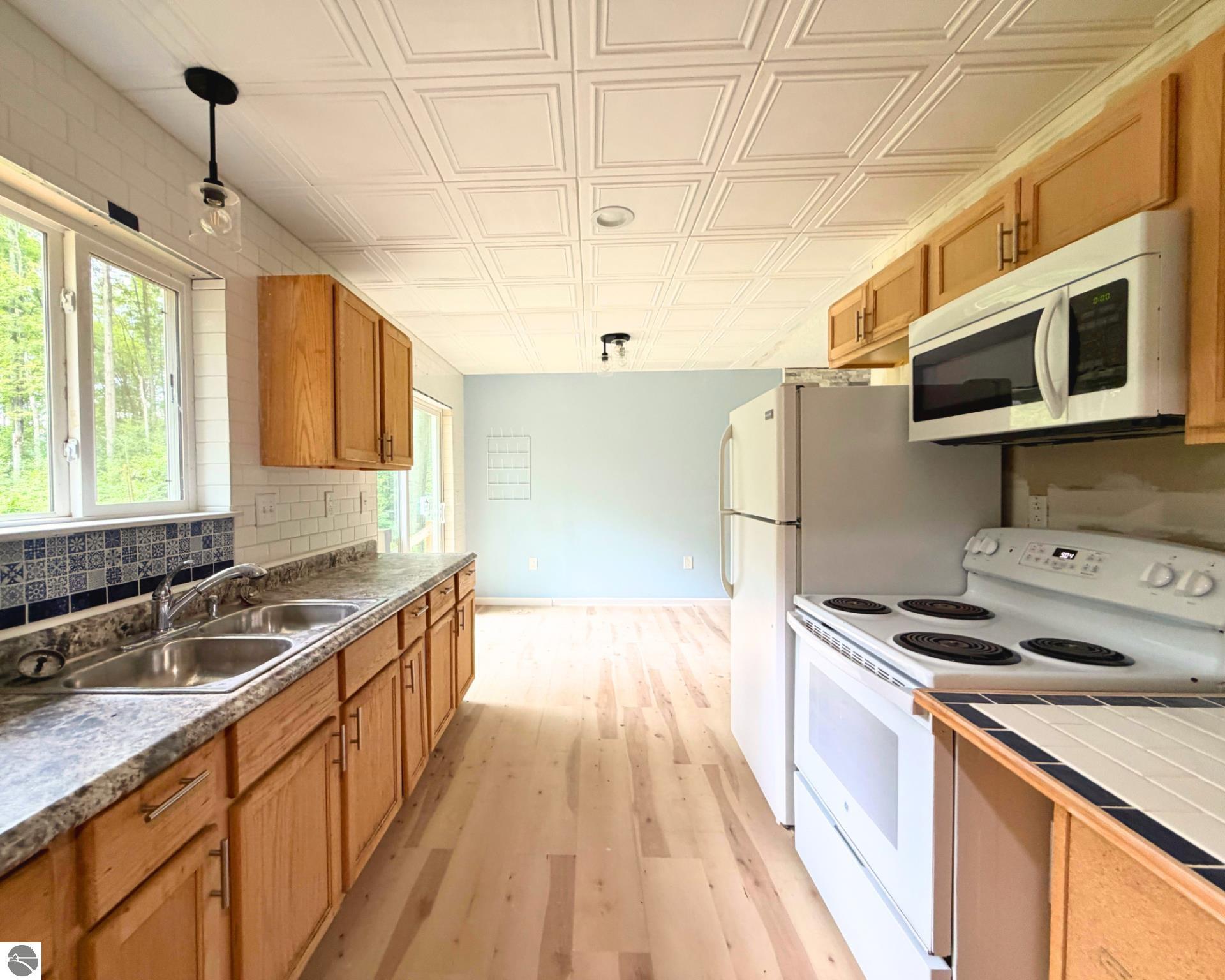 6168 Needles Lane