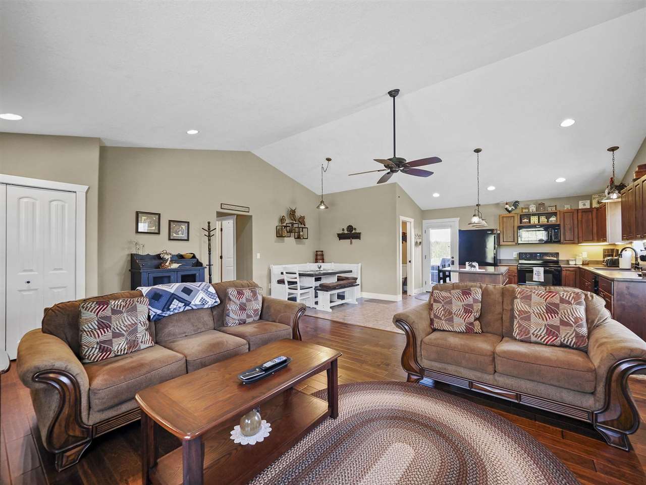 10300 Vista Ridge Drive Unit: G1A