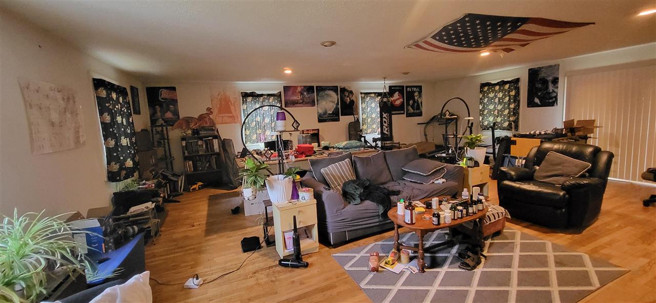 1441 PLEASANT VALLEY Road