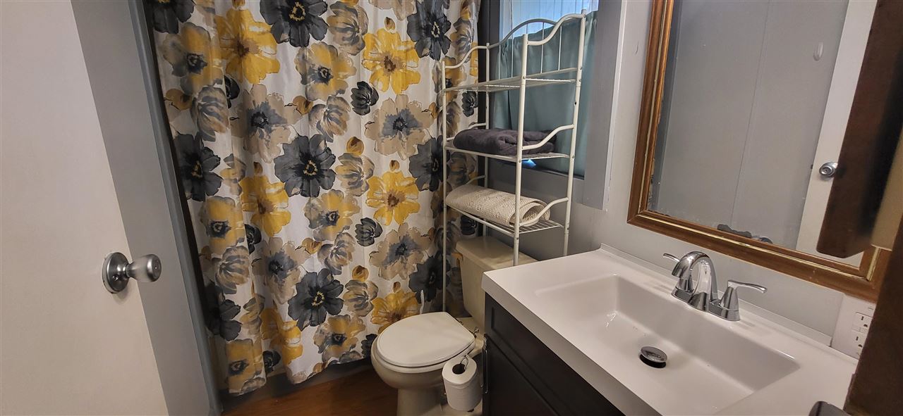 1441 PLEASANT VALLEY Road