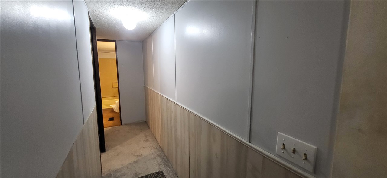 1441 PLEASANT VALLEY Road