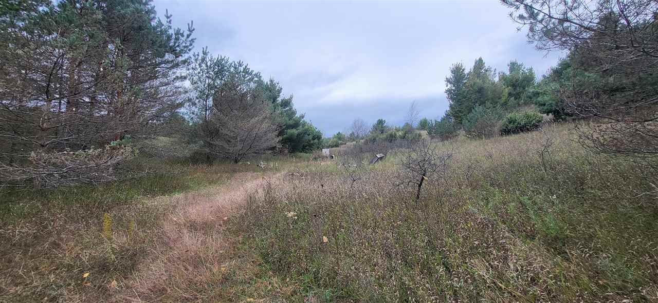 1441 PLEASANT VALLEY Road