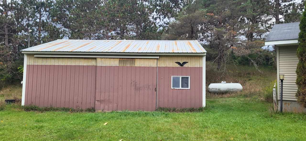 1441 PLEASANT VALLEY Road