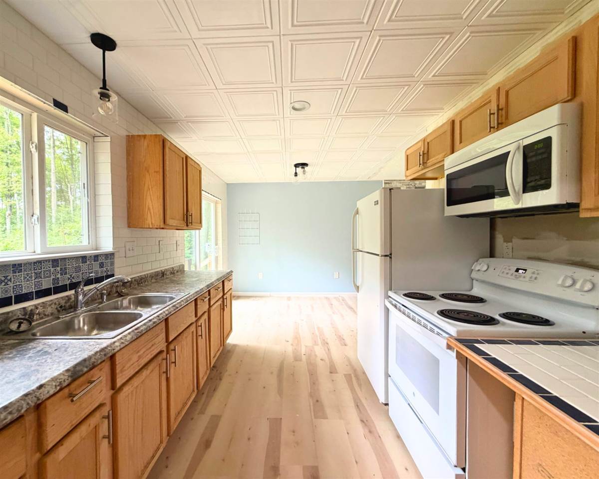 6168 Needles Lane