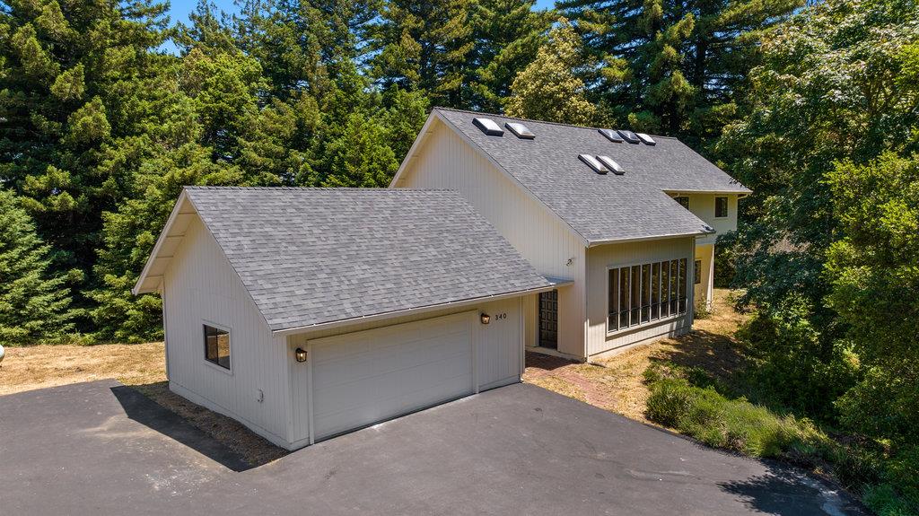 340 Summit Rd.