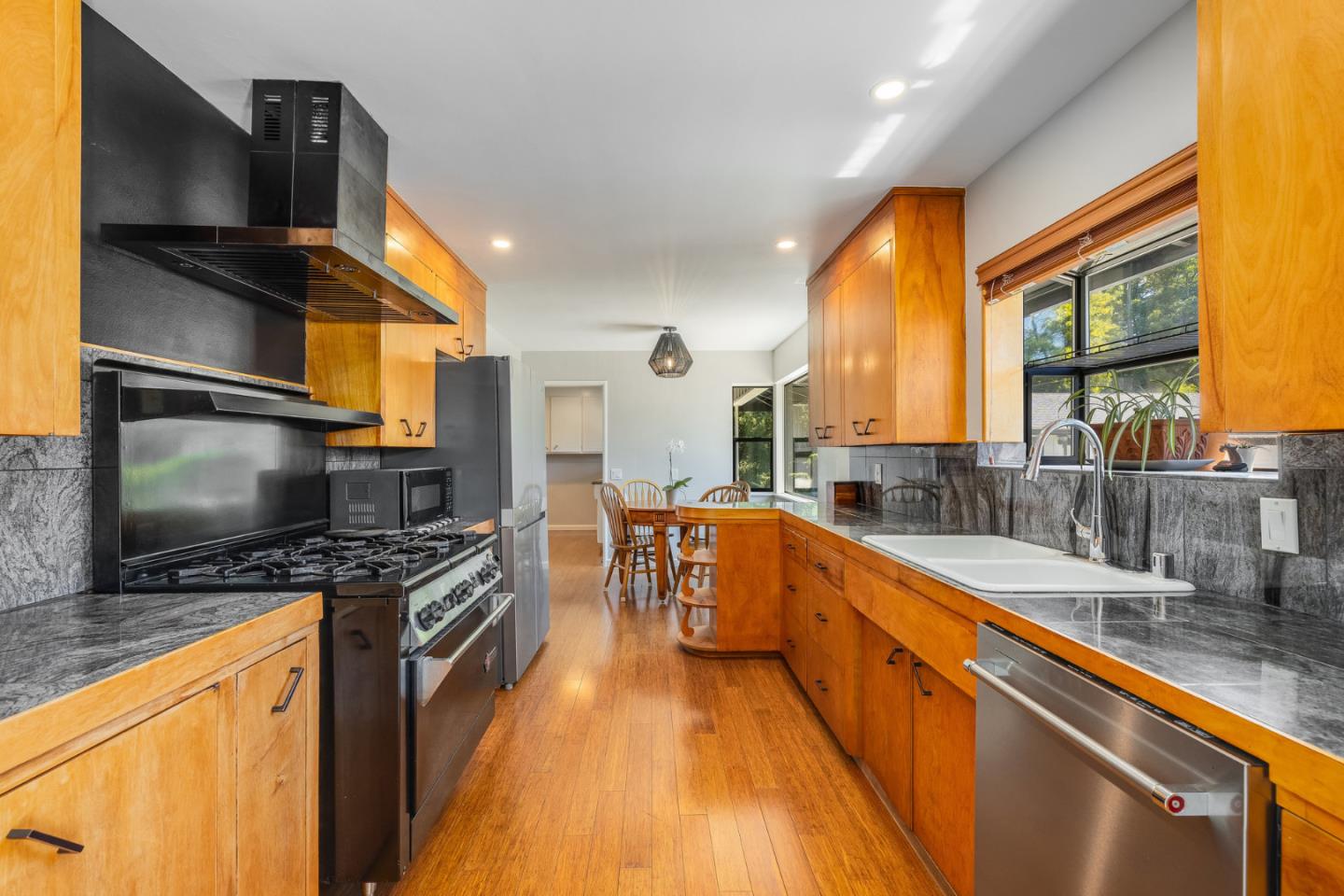 680 Graham Hill Rd.