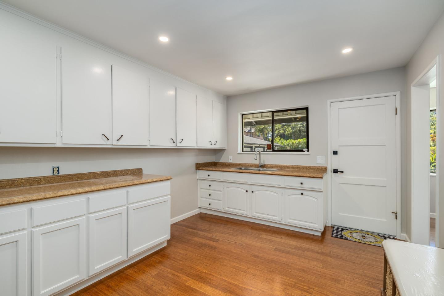 680 Graham Hill Rd.