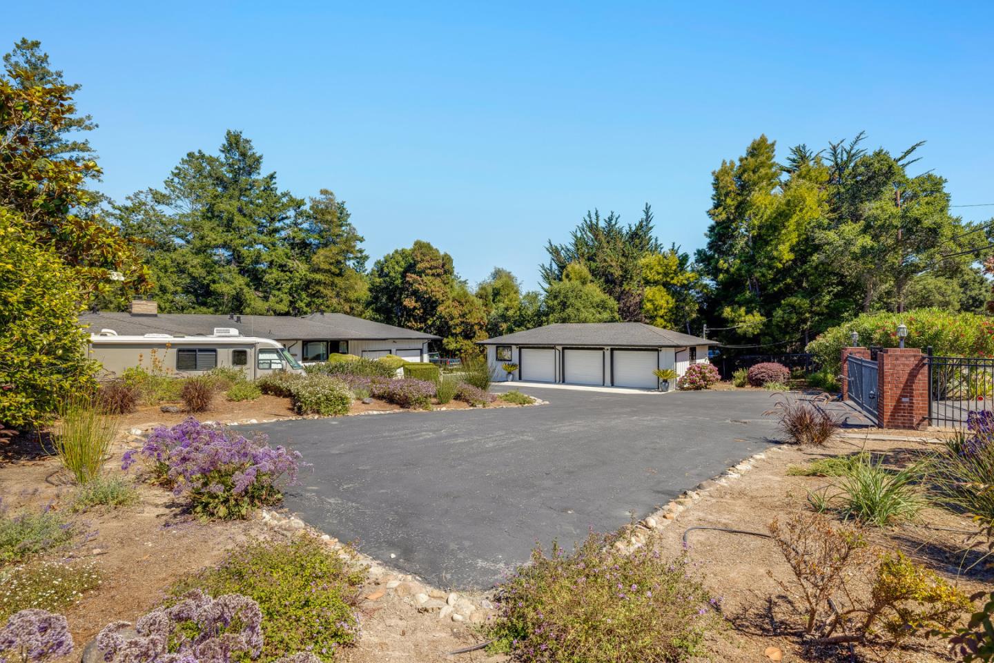 680 Graham Hill Rd.