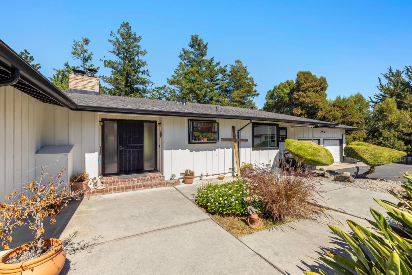 680 Graham Hill Rd.