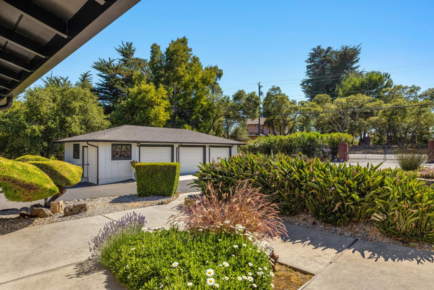 680 Graham Hill Rd.