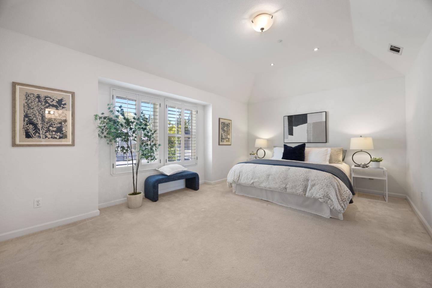 1086 Tiller Lane