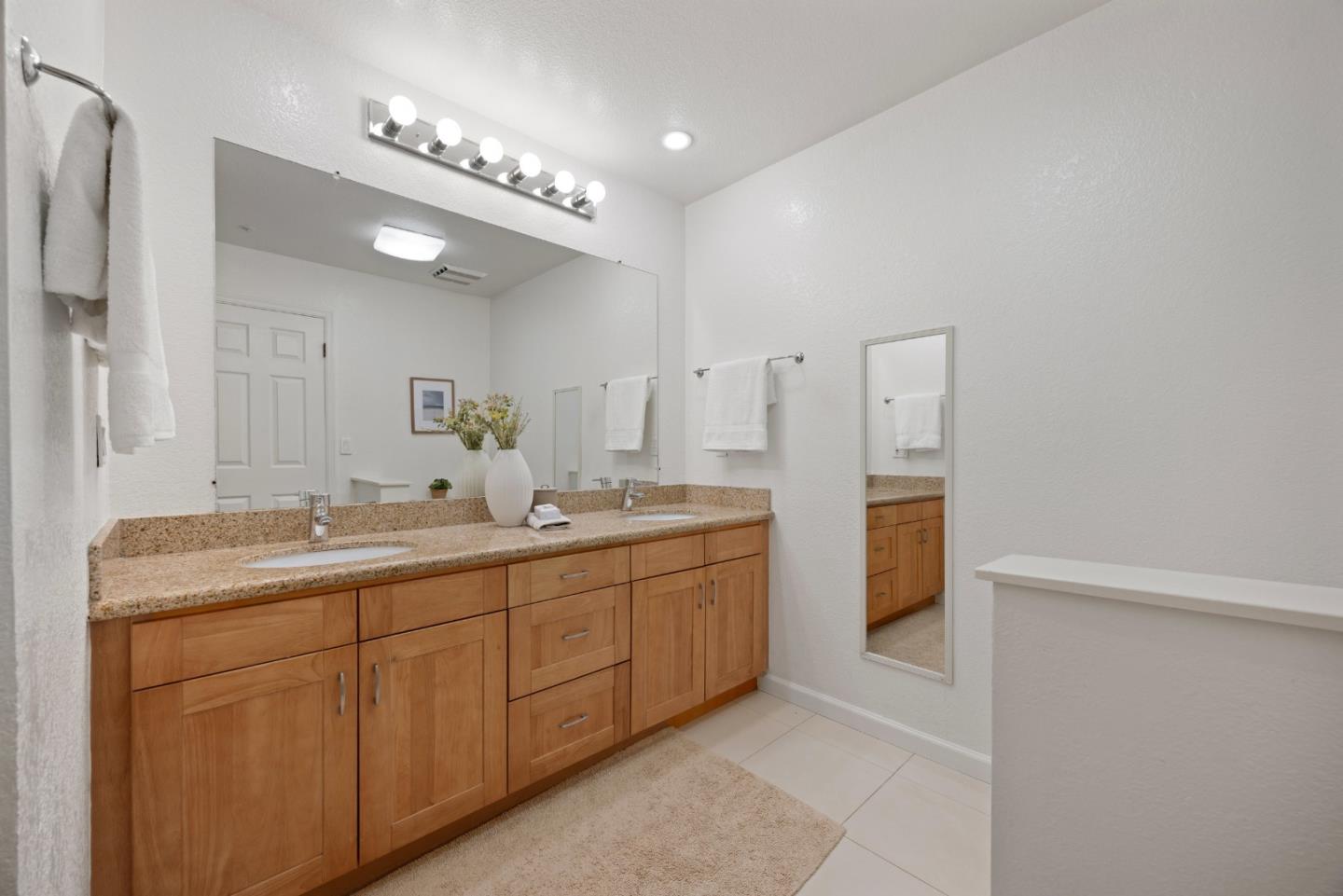 1086 Tiller Lane