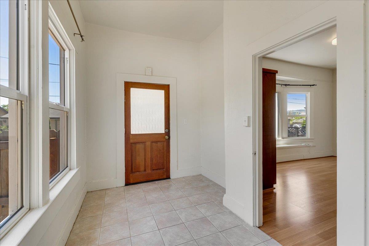 113 Fairbanks