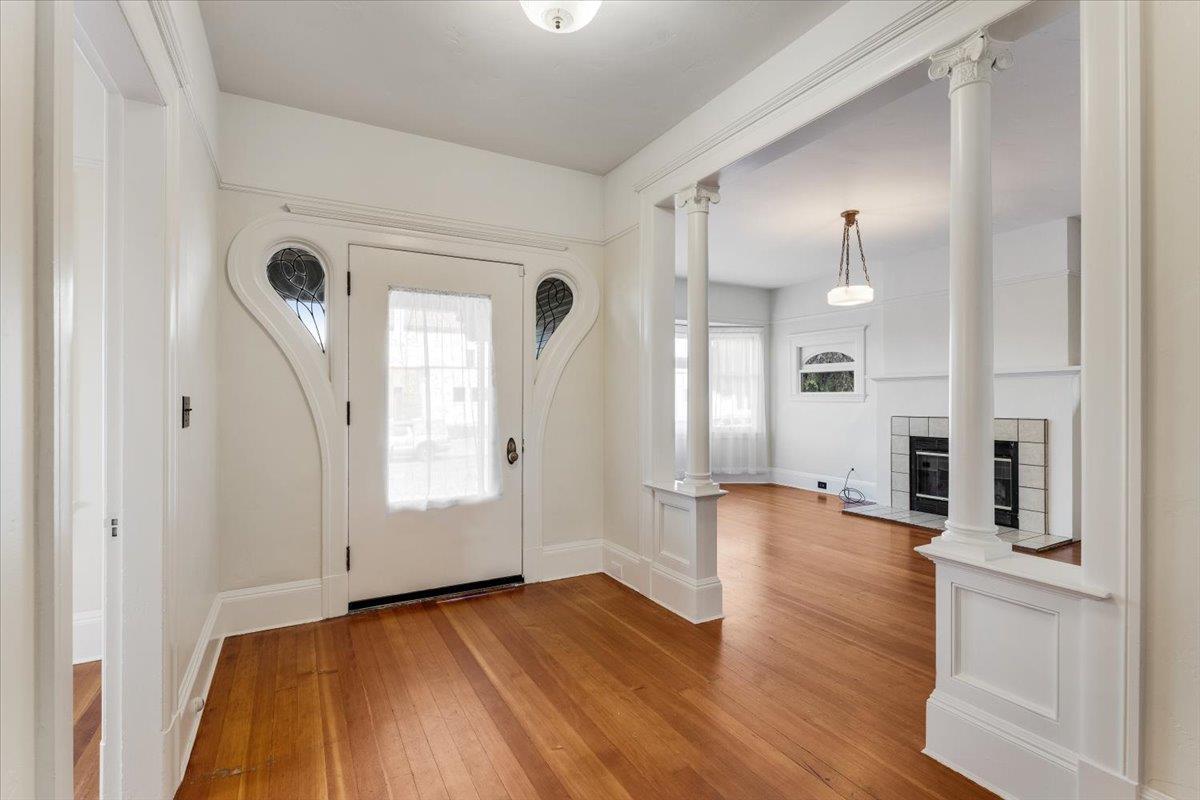 234 Maple Avenue