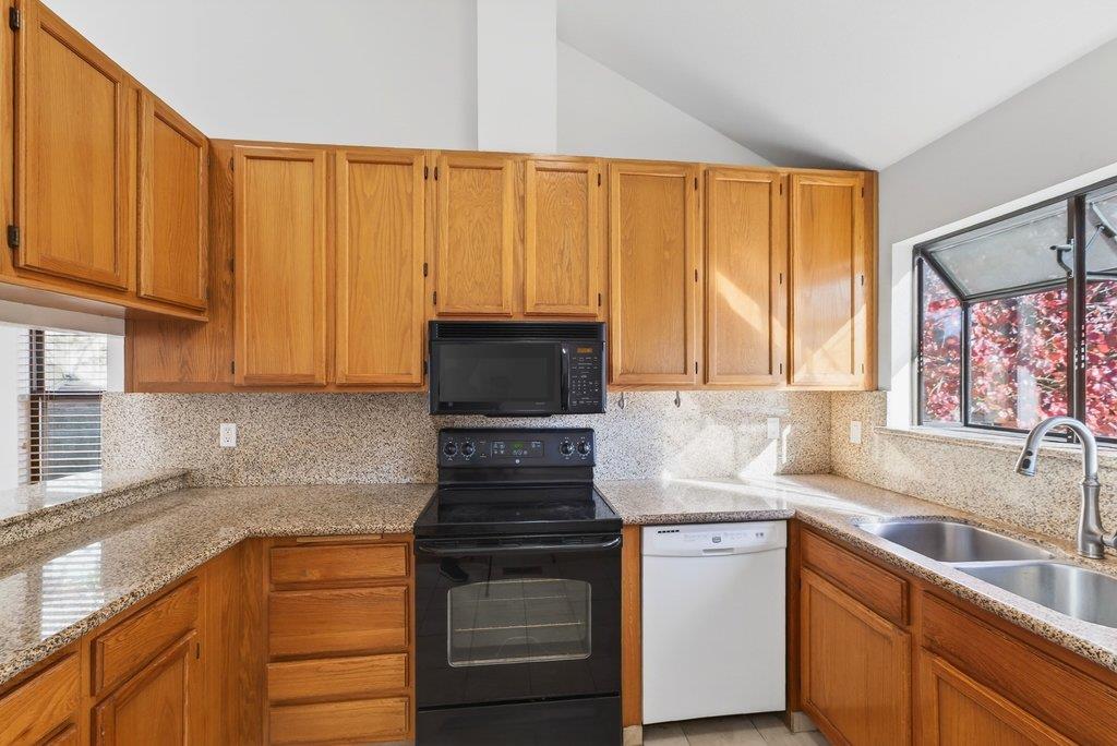 111 Bean Creek Road 158